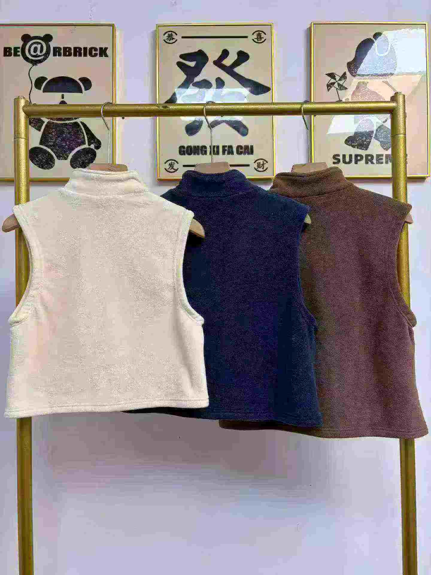 345 dona yuqori sifatli fleece astarli kuz va qish mavsumi bolalar uchun kashta tikilgan kamzullar - Image 7