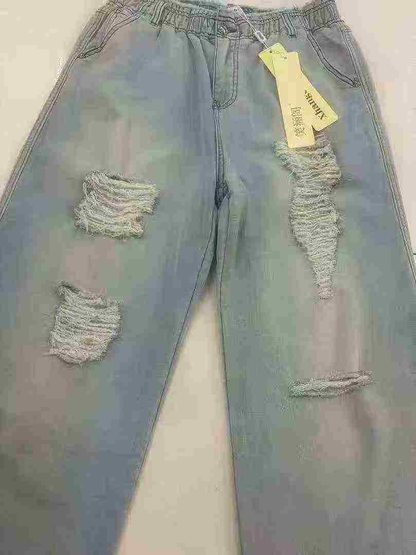 About 350 Pcs Casual Ripped Straight Jeans Size S-2XL - Image 6