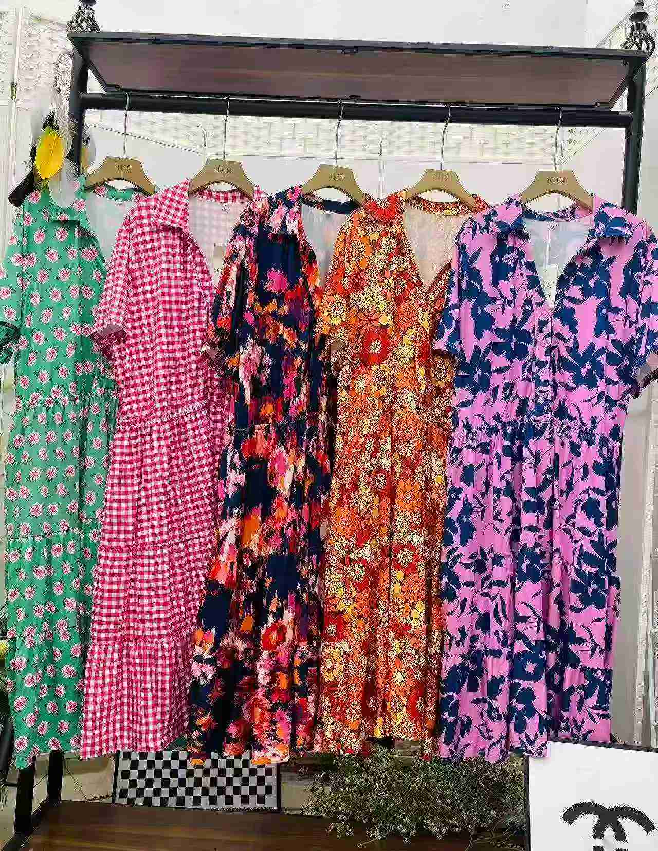 Dış Ticaret Elbiseleri, Toplam 314 Adet, Tasfiye - Image 3