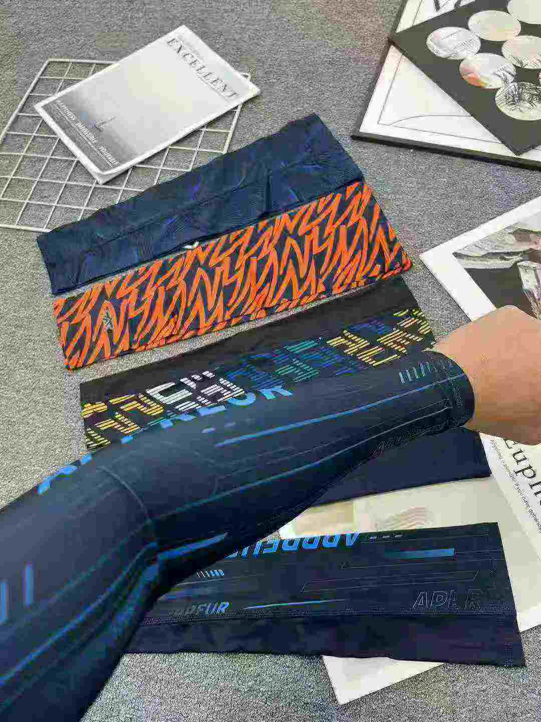 Sarung Lengan Pelindung Sinar Matahari Sutra Es Uniseks 3800 Pasang Grosir - Image 6