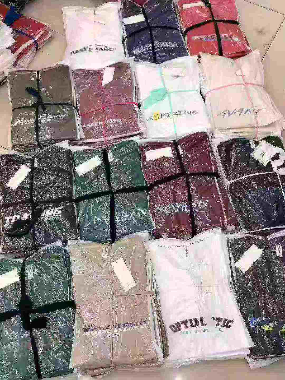 T-shirt décontracté pour homme à manches courtes en coton imprimé, 5 000 pièces en stock, quantité minimum de commande de 100 pièces - Image 4