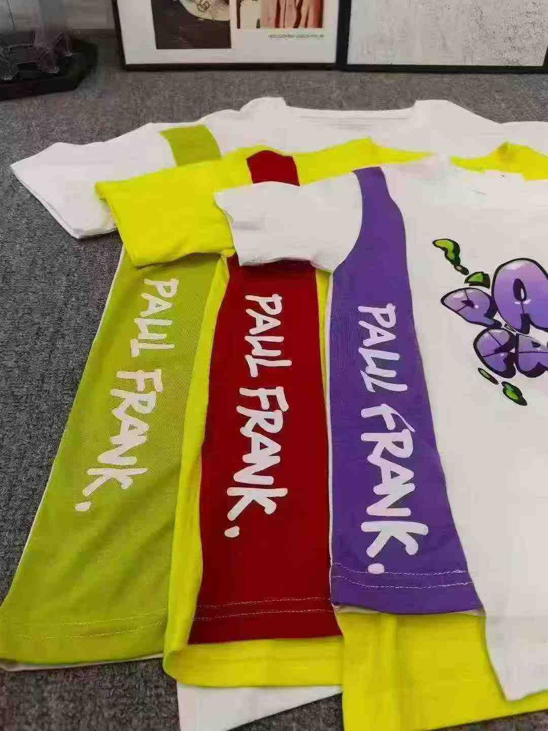 About 2800PCS Brand Kids Trendy Letter Crew Neck T-shirts - Image 7