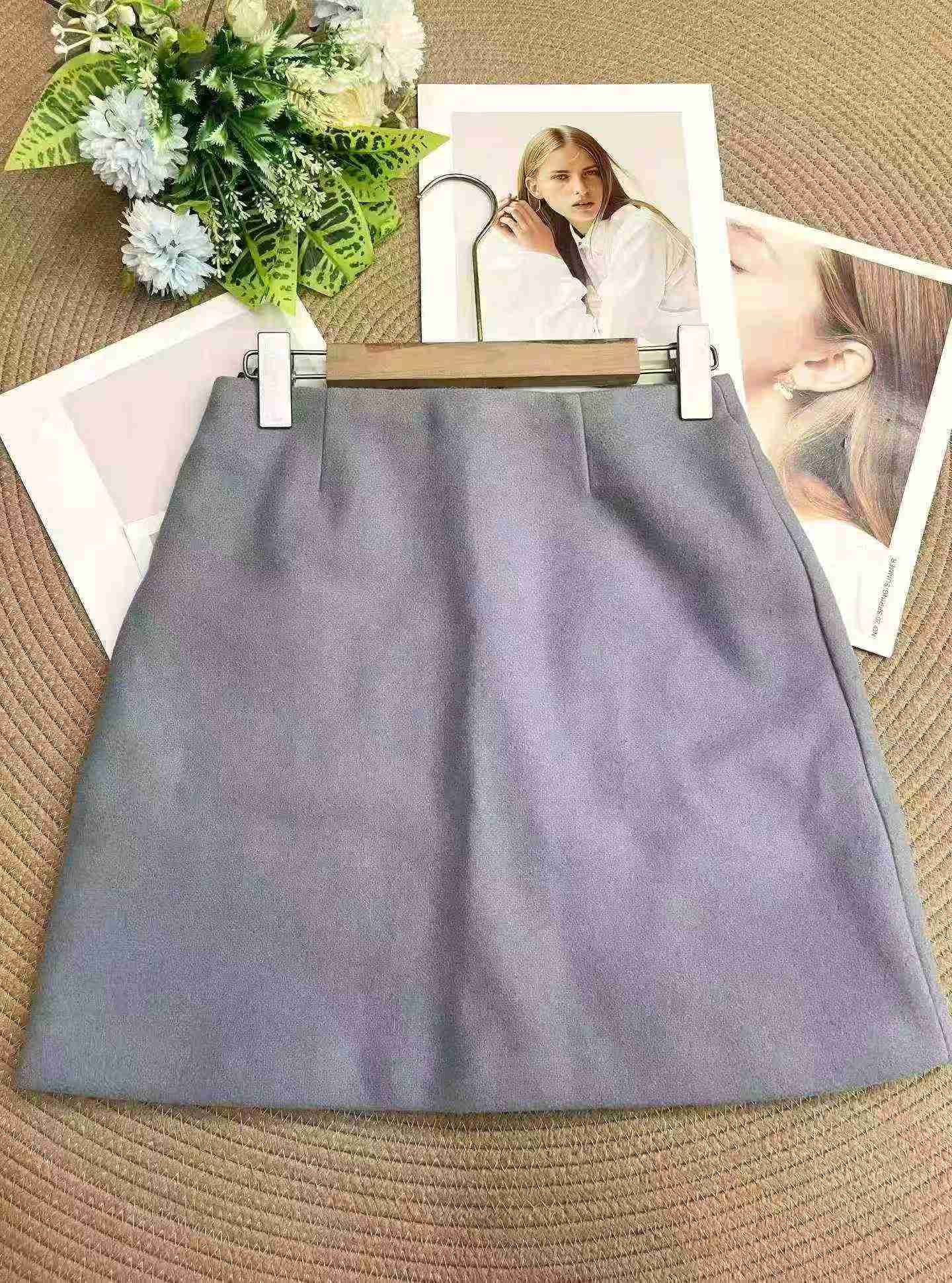384 Pieces Physical Store Recycled Woolen Skirts - Image 3