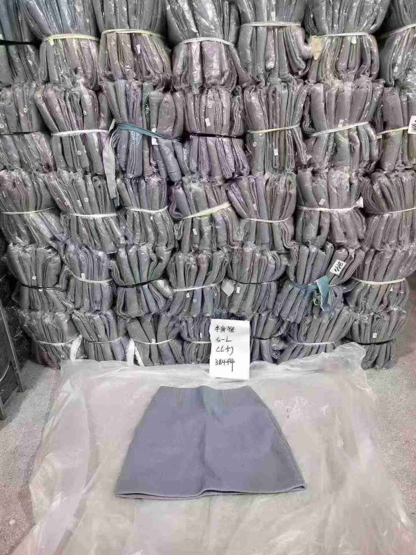 384 Pieces Physical Store Recycled Woolen Skirts - Image 6