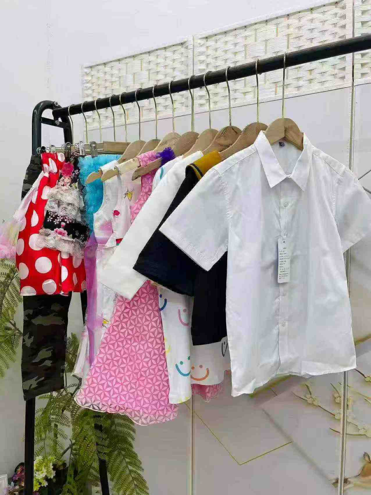 Small Lot Mixed Assorted Kids Clothing, Total 317 Pieces, With Individual Packaging - Image 2
