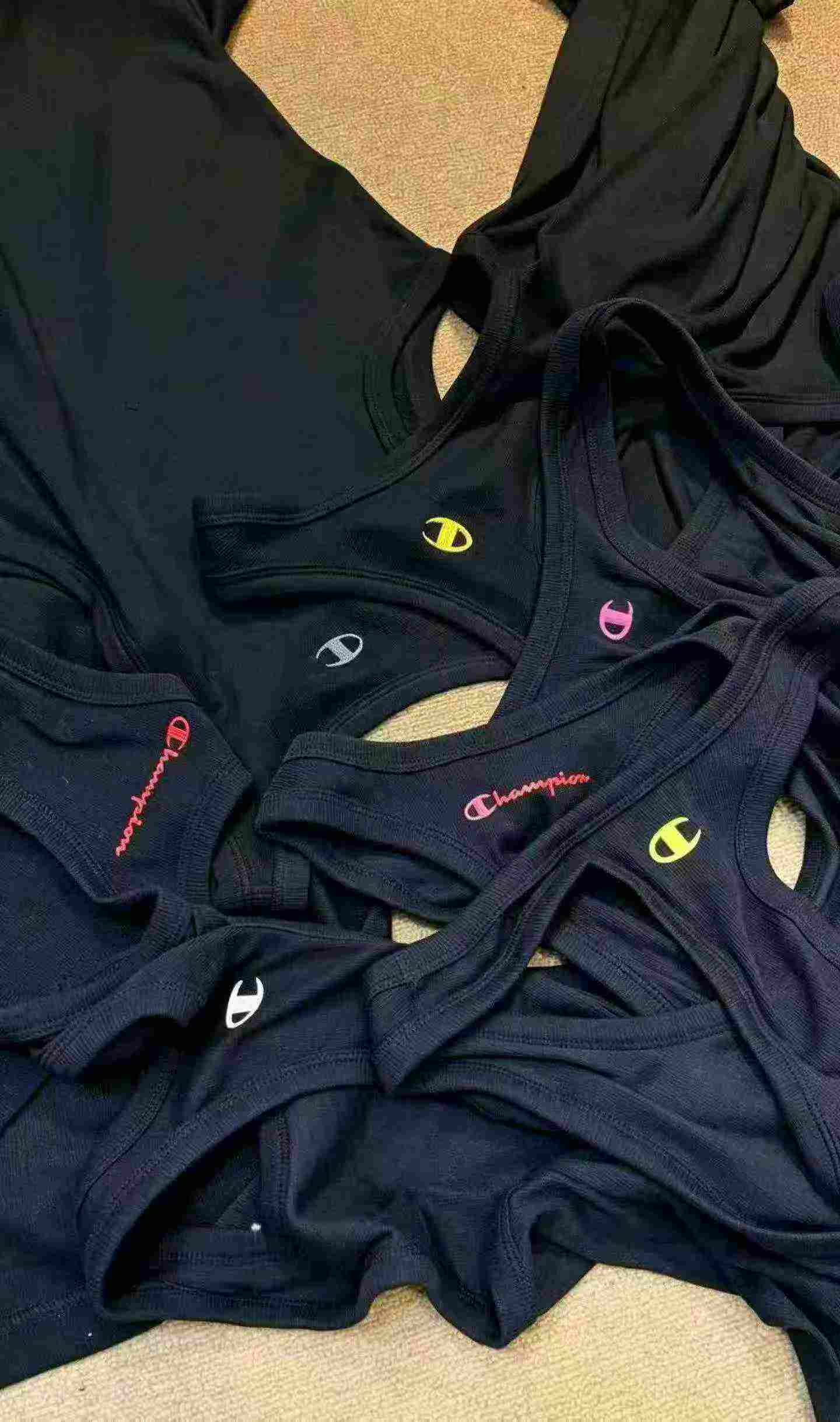 Camiseta sin mangas para hombre, aproximadamente 1450 piezas - Image 2