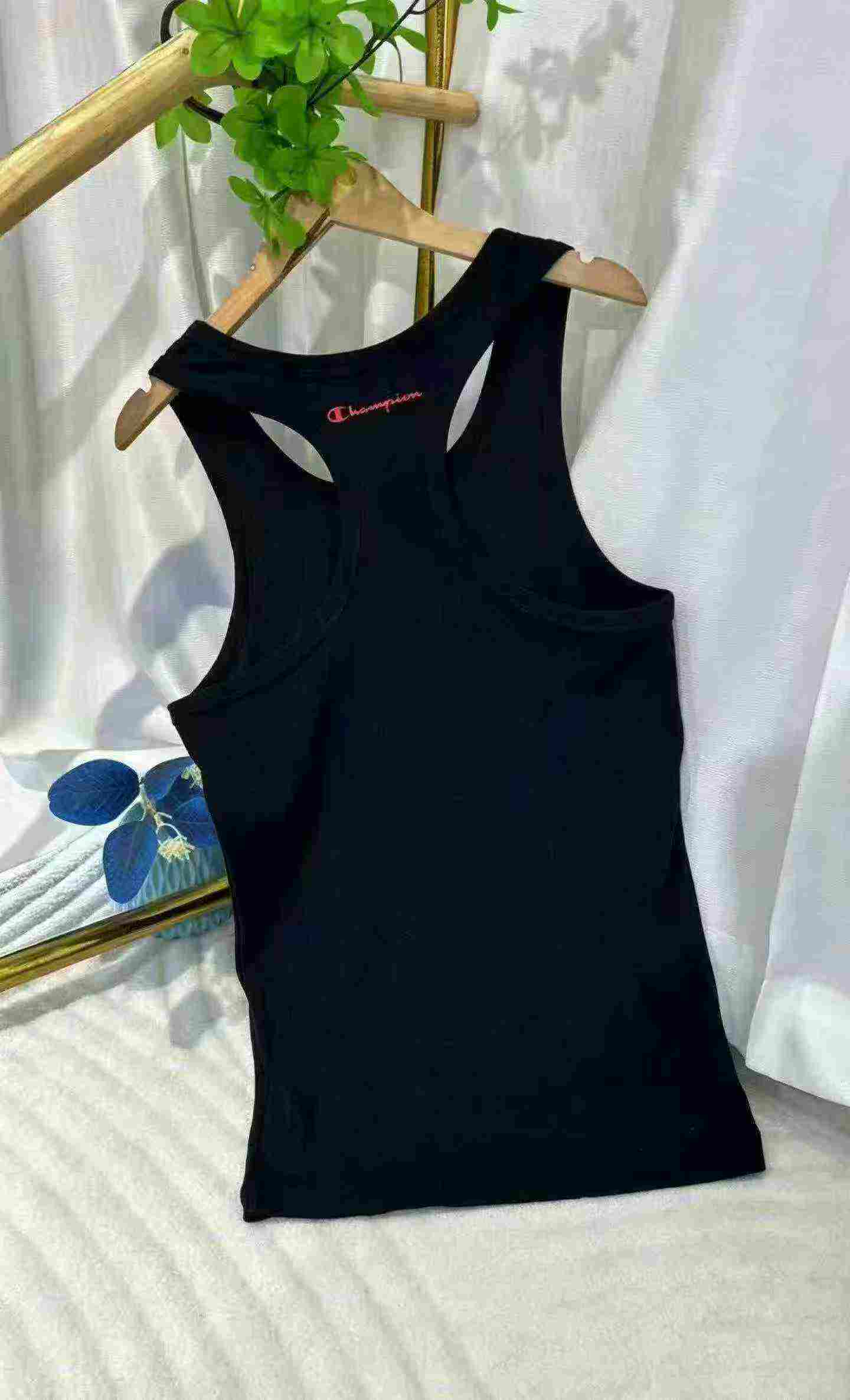 Camiseta sin mangas para hombre, aproximadamente 1450 piezas - Image 4