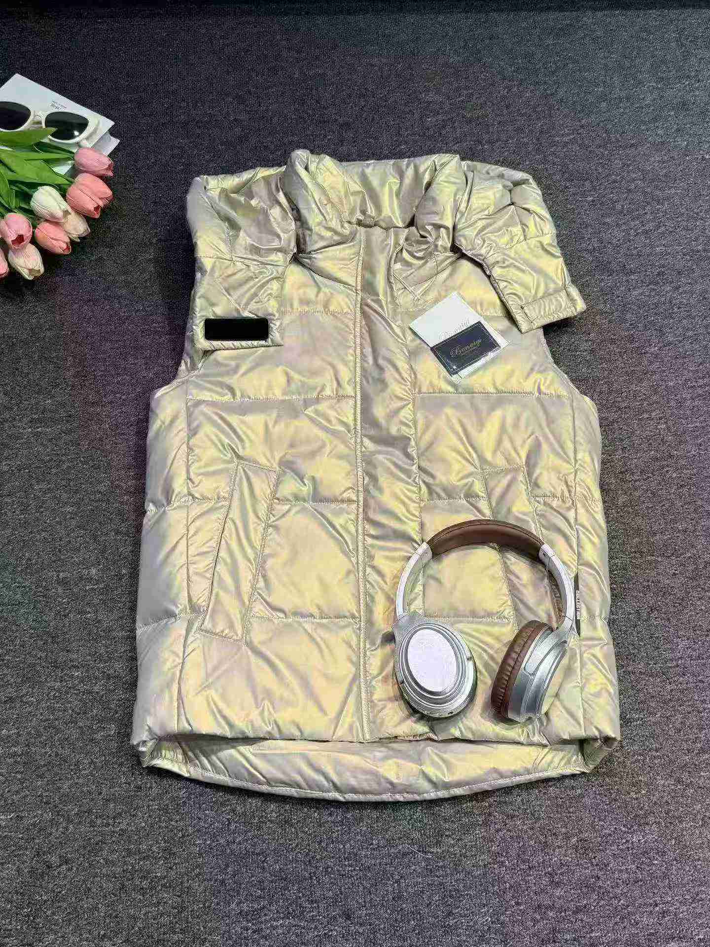 约1000件 男女同款连帽羽绒棉马甲 秋冬款 - Image 5