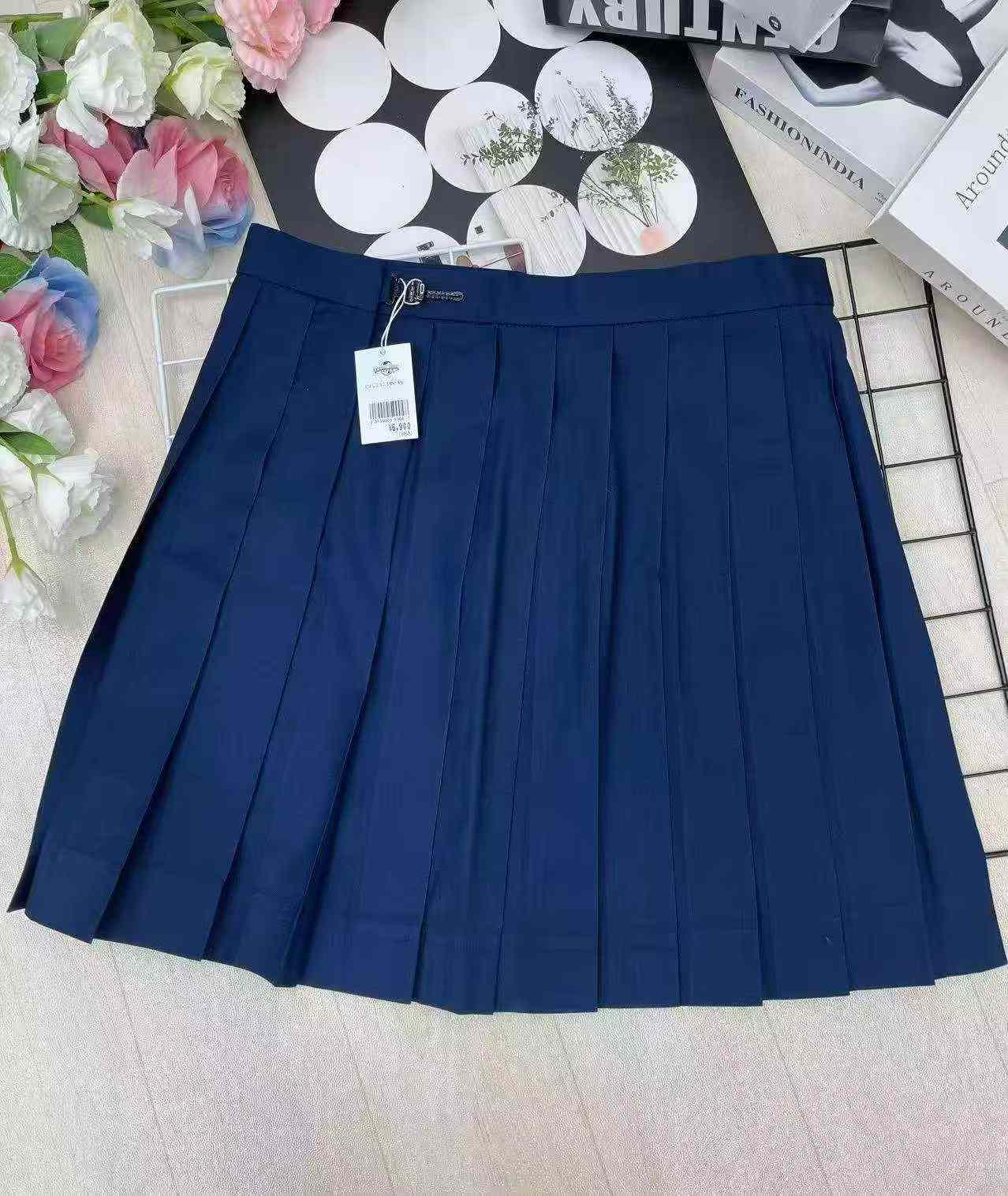 Pleated Skirts, 316 Pieces, Sizes L-XL-2XL, No Package - Image 7