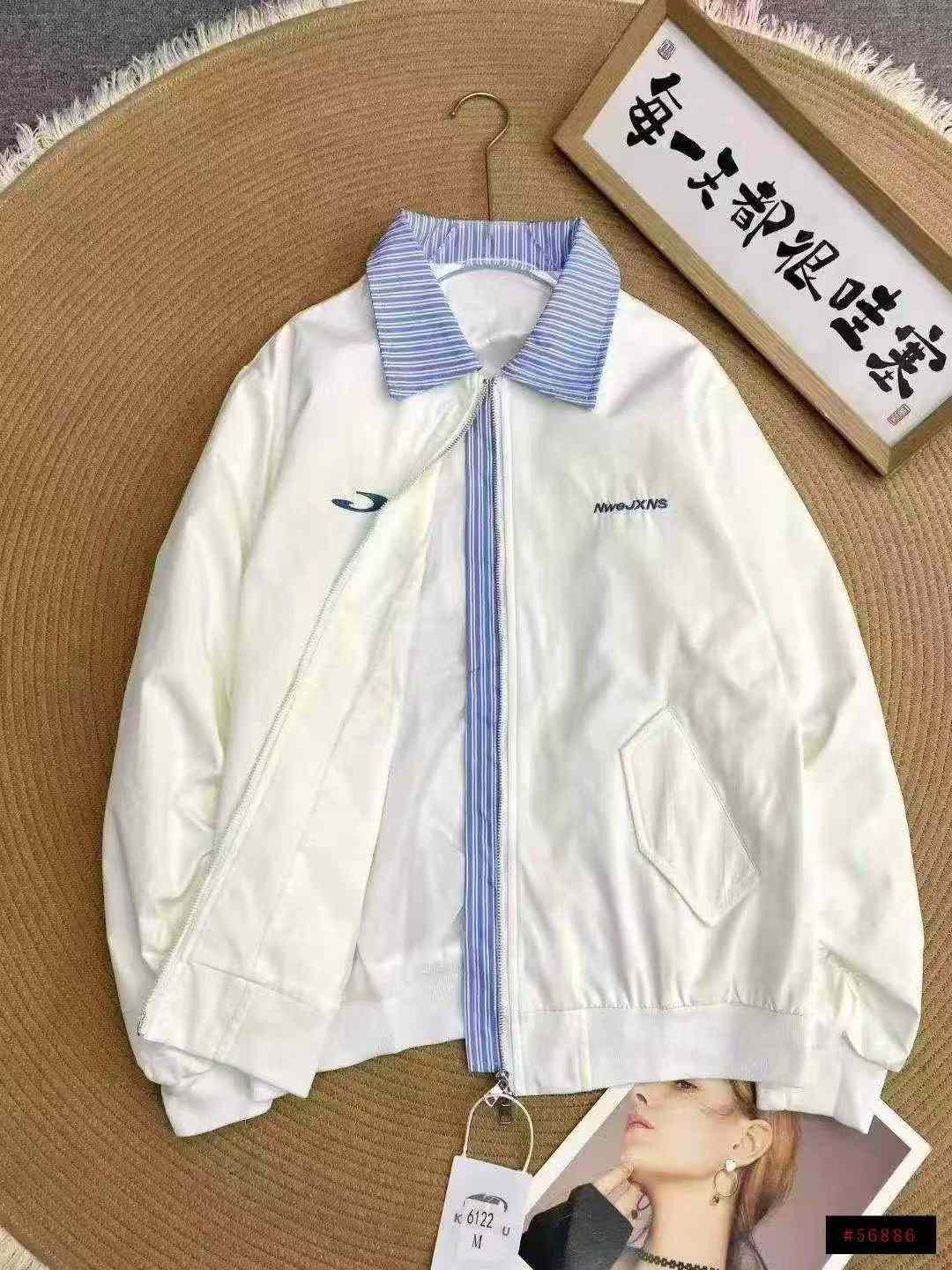 Couple American Style Baseball Jacket, 896 Pieces - Image 3