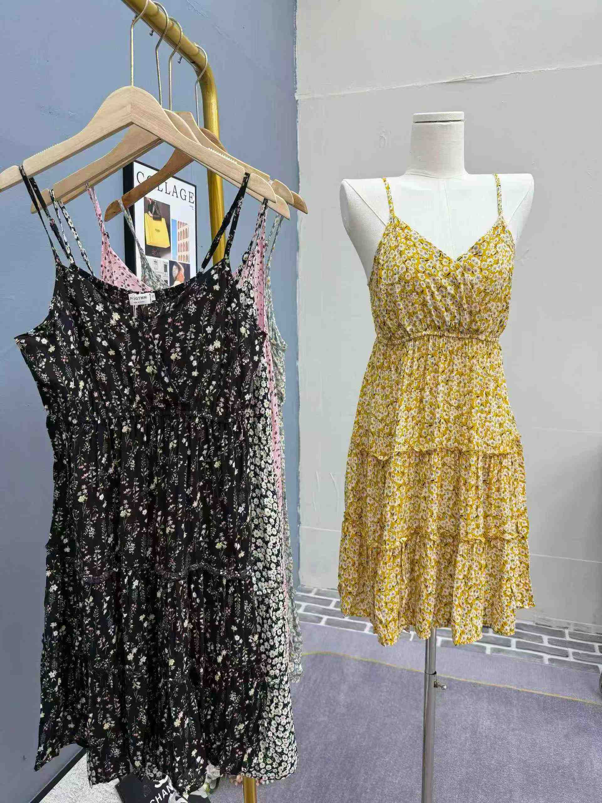 268PCS Women's Summer Floral Camisole Dress - Image 3