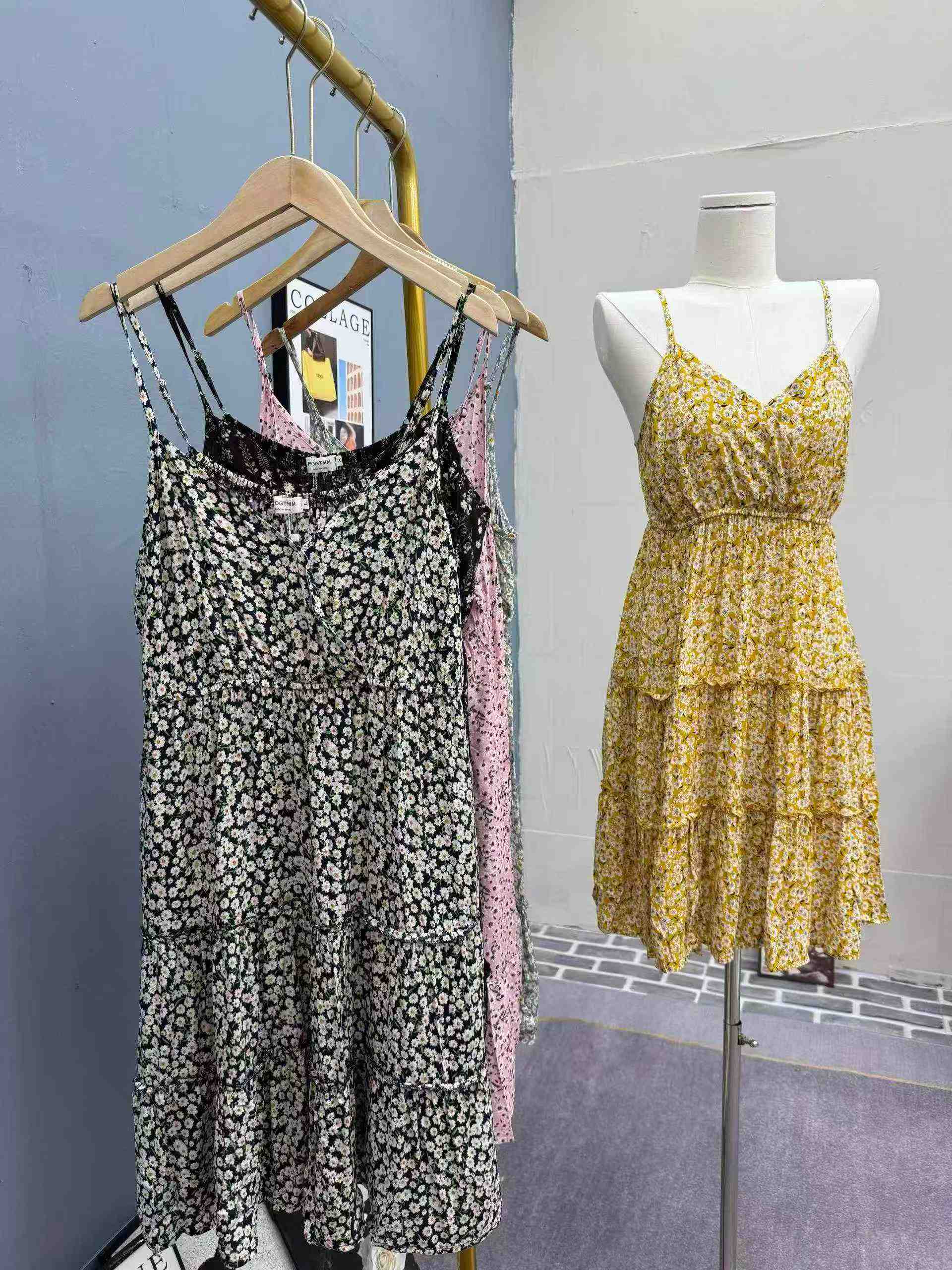 268PCS Women's Summer Floral Camisole Dress - Image 5