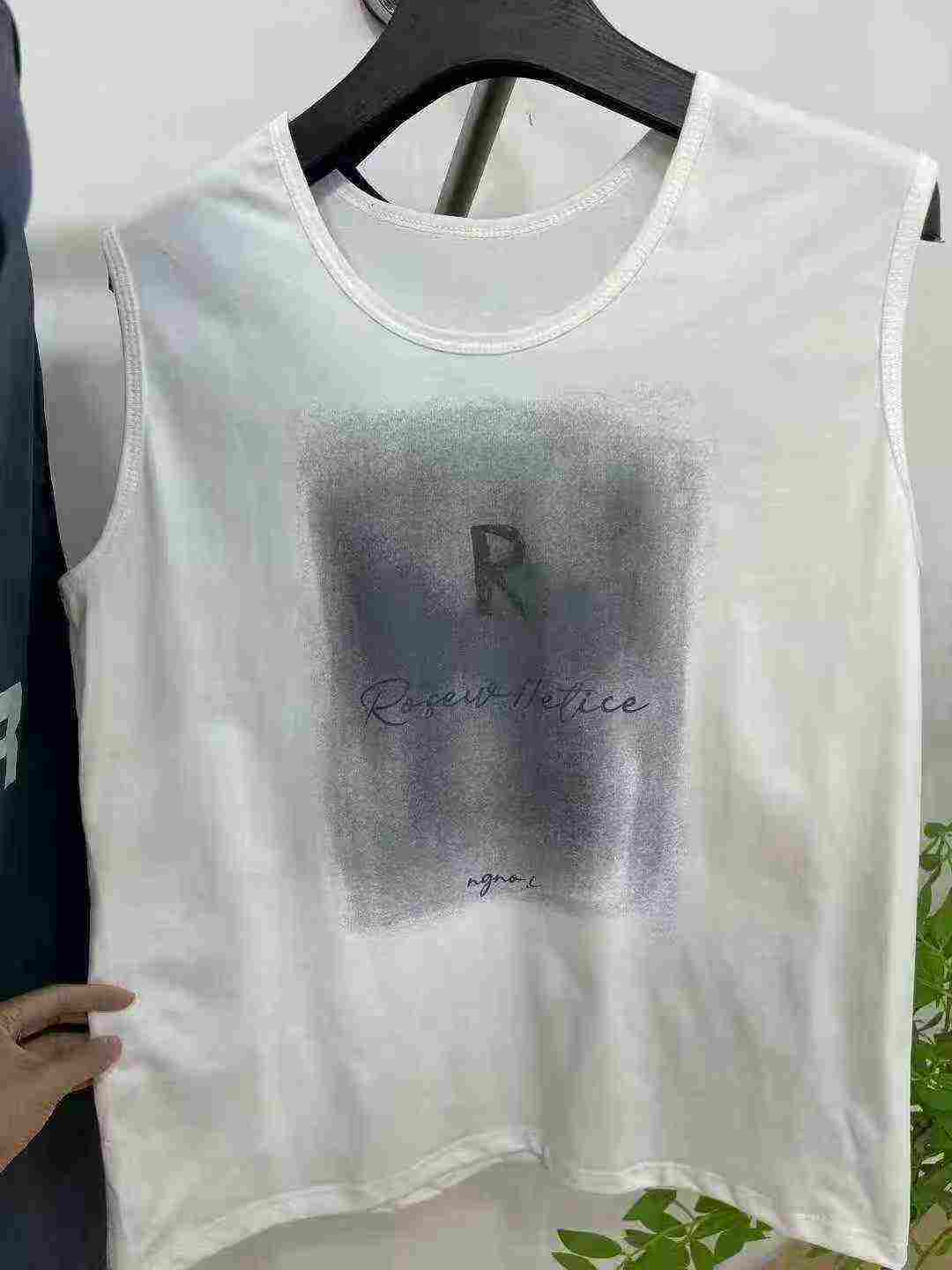 6800 PCS Large Size Men's Cotton Sleeveless Tank Tops - Image 8