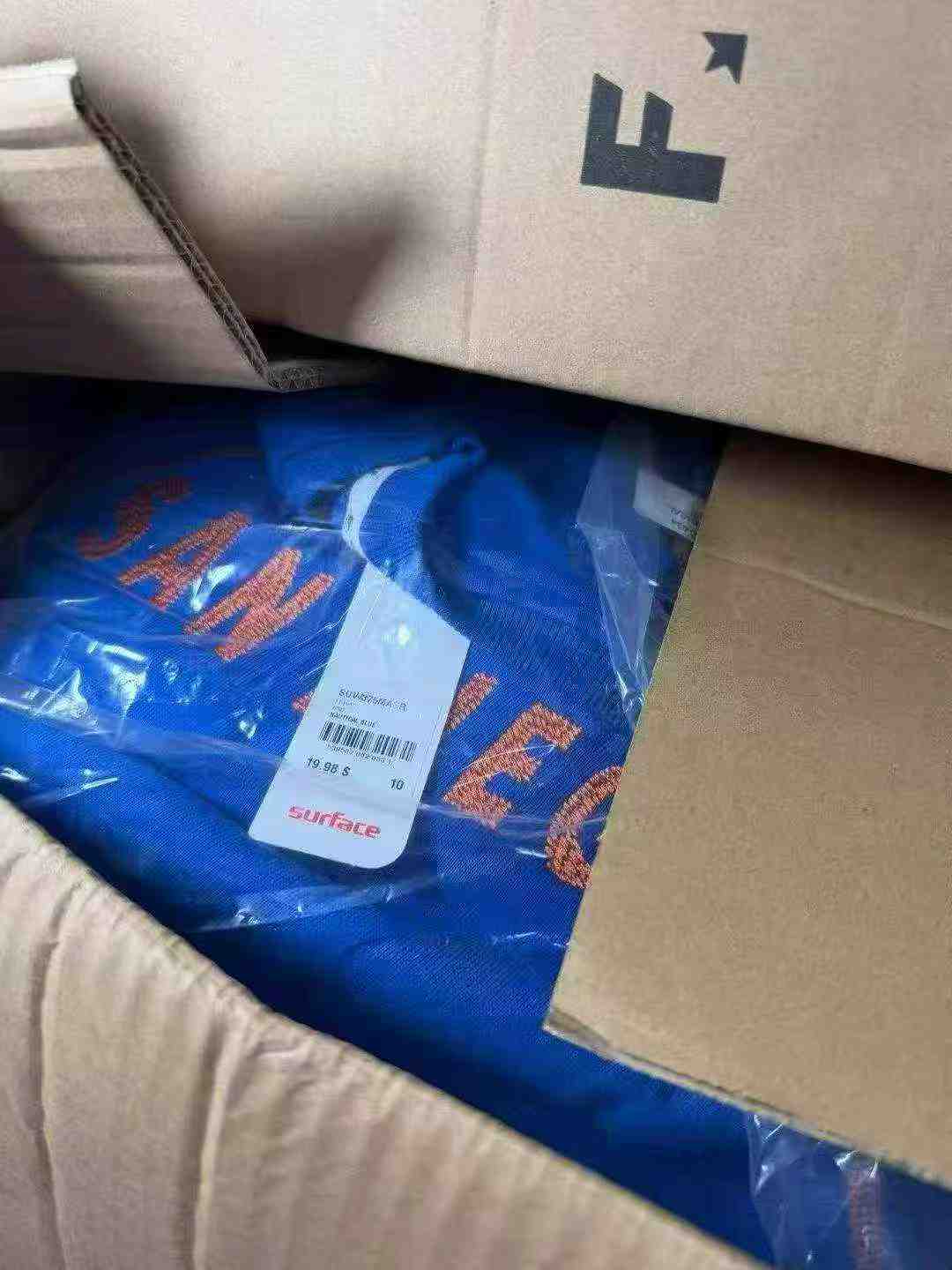 1050 Pcs Cotton American Retro Raglan Short Sleeve T-Shirt - Image 7