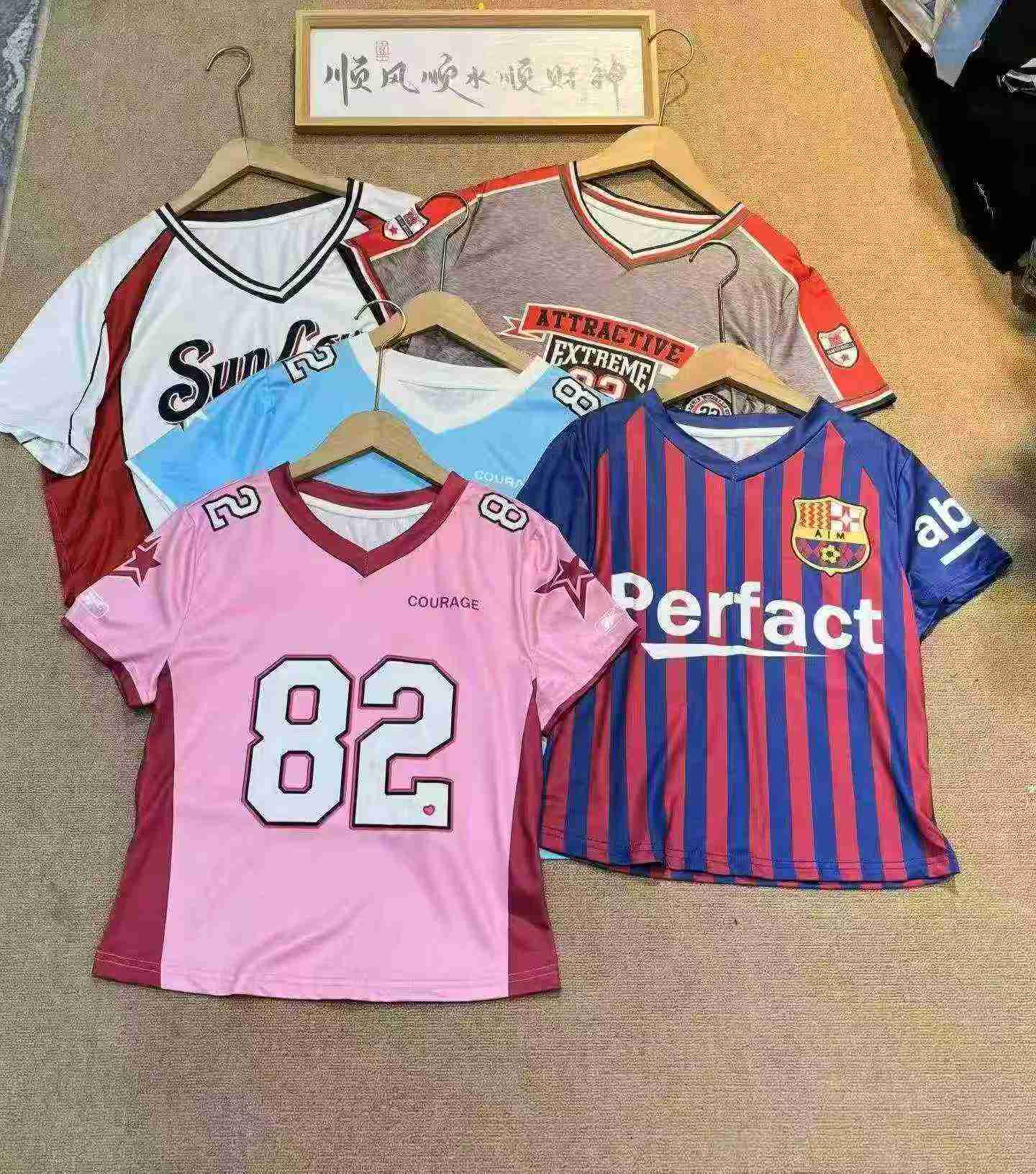Around 1100 Pieces Sexy Women Jersey - Image 5