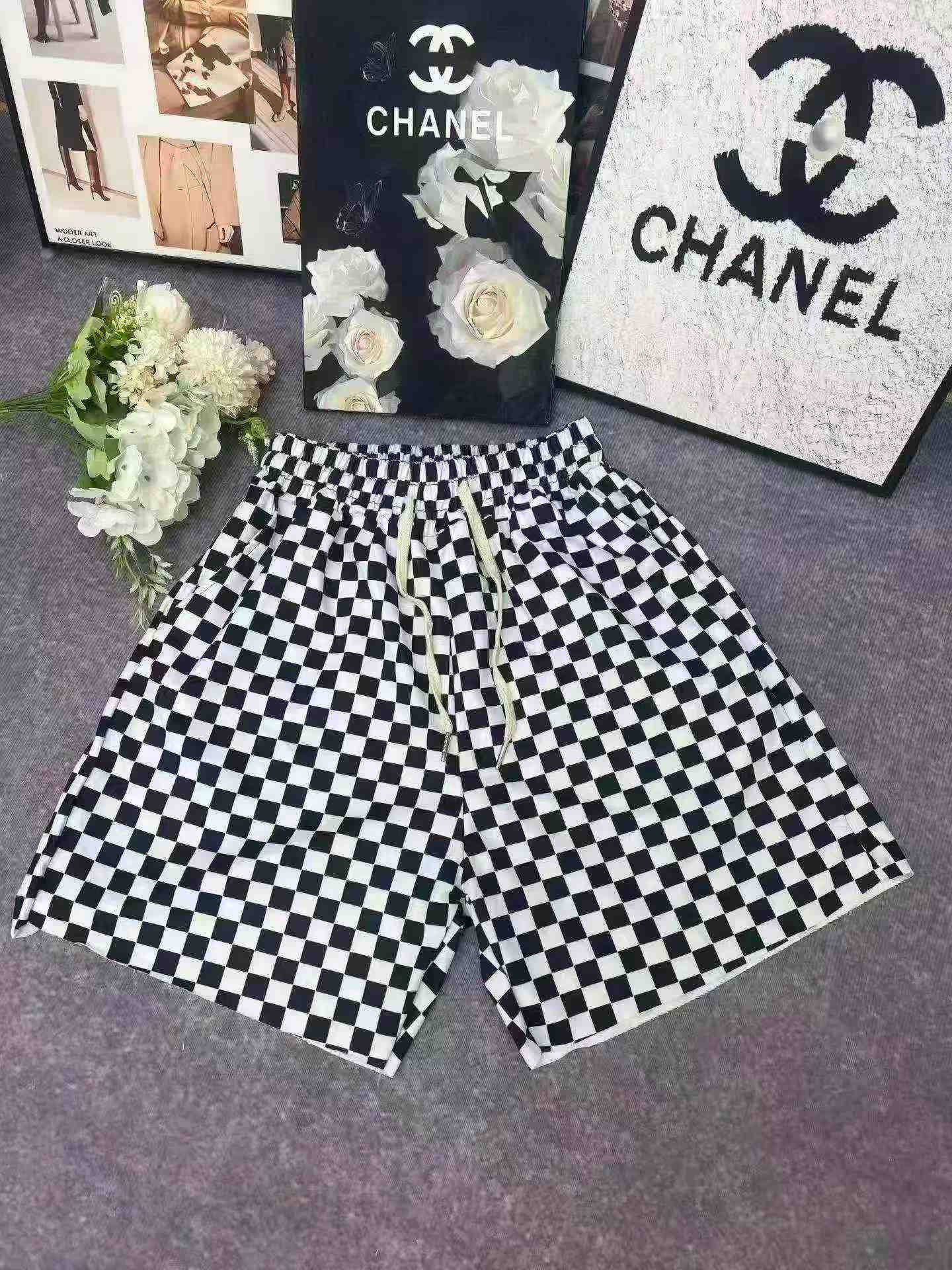 110PCS Trendy Plaid Loose Casual Shorts Unisex Summer, Size M to 3XL Individual Packing - Image 2