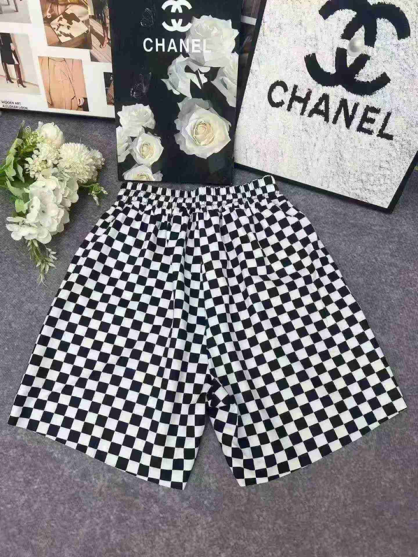 110PCS Trendy Plaid Loose Casual Shorts Unisex Summer, Size M to 3XL Individual Packing - Image 3