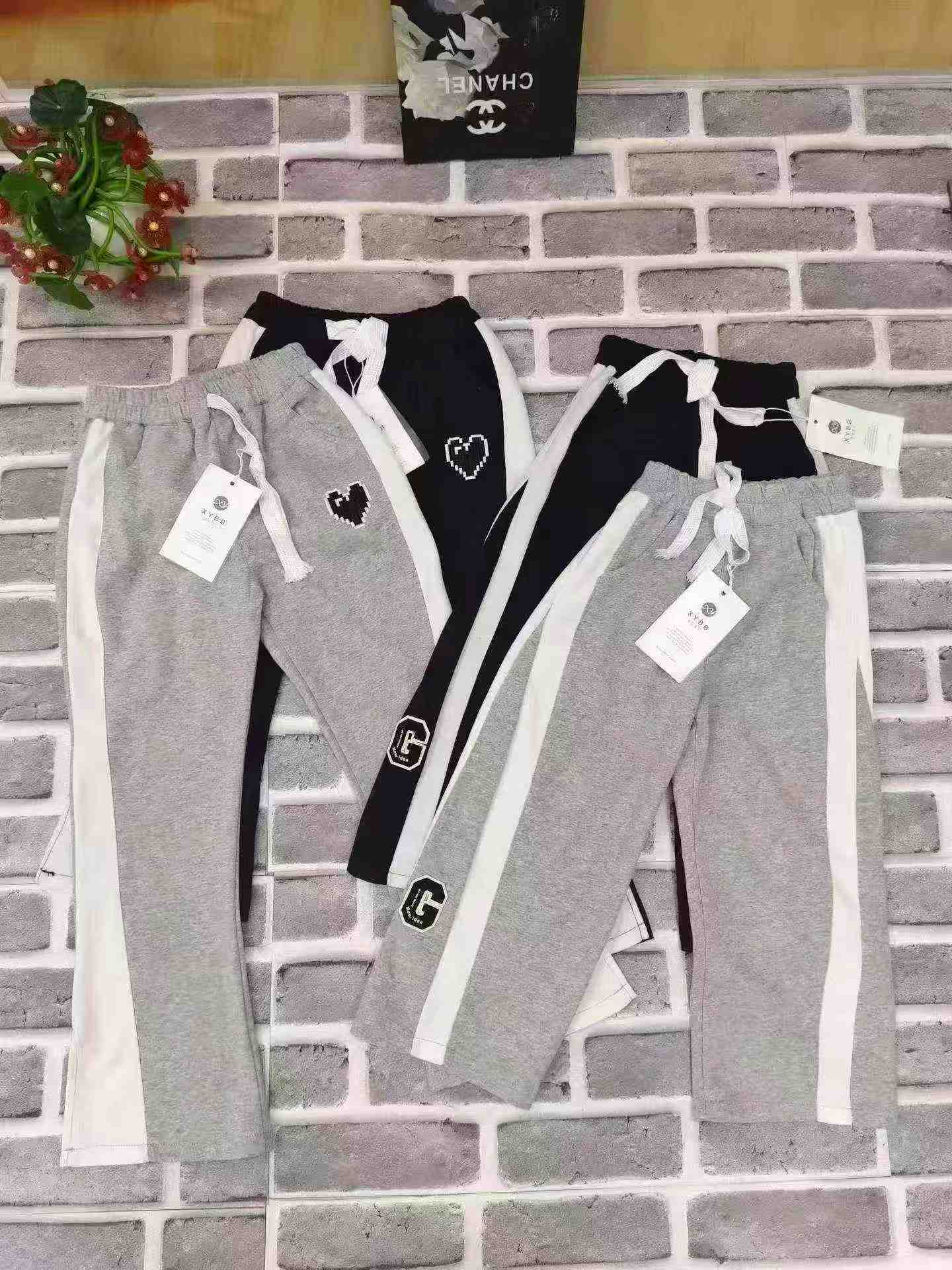 About 300 Pieces Girls Knit Flared Sweatpants - Image 6