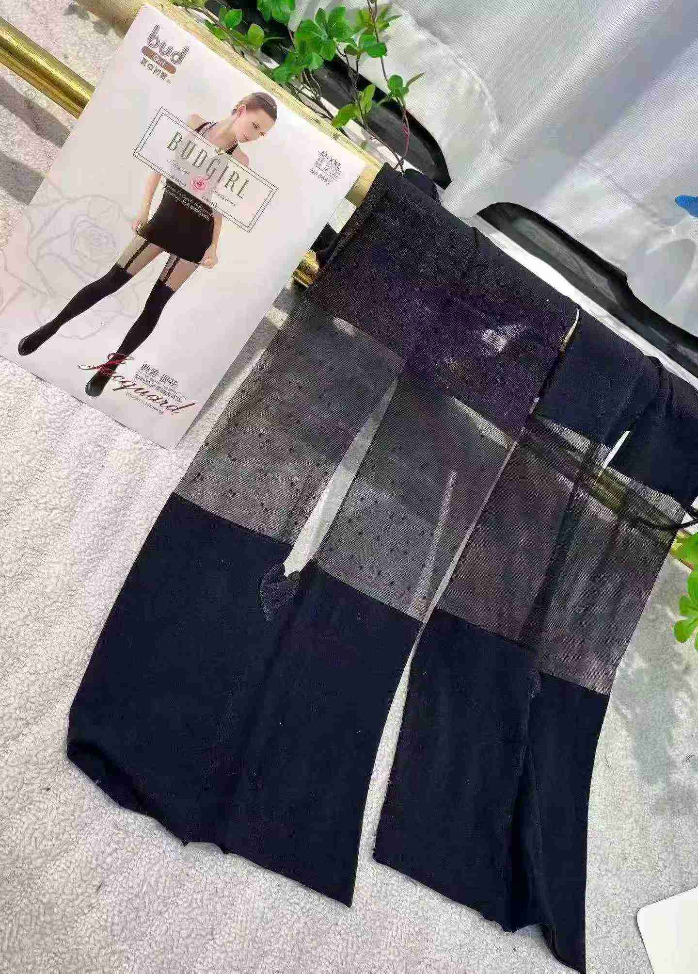 About 250 Pieces Women's Summer Ultra-thin Sheer Black Pantyhose - Image 4