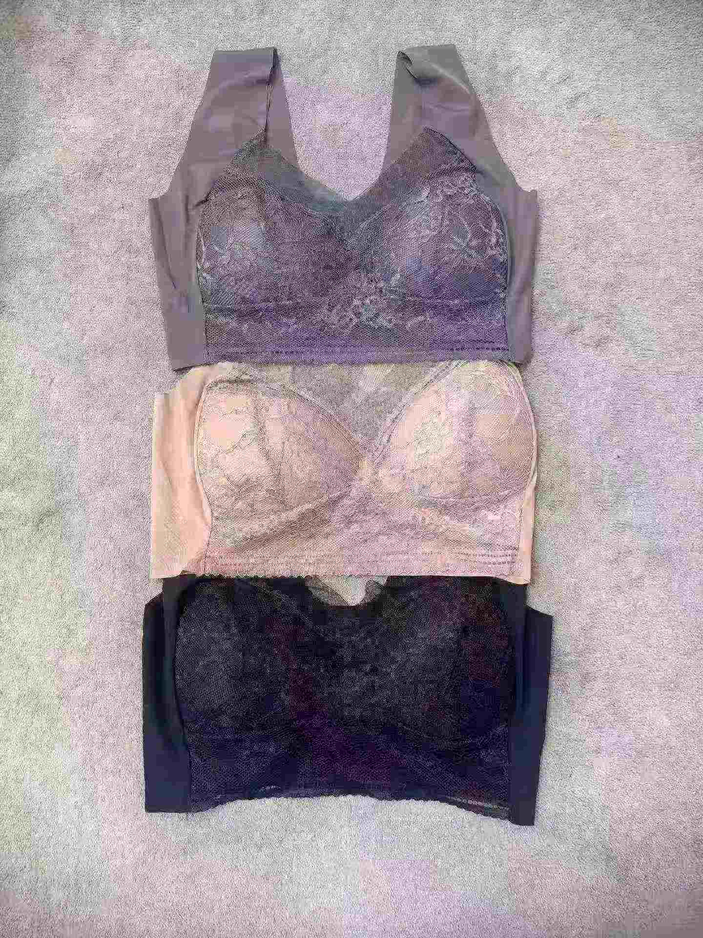 Approx 1700 Pcs Summer Thin Ice Silk Seamless Sports Bras, Extra 100-200 Pcs Additional Style - Image 7