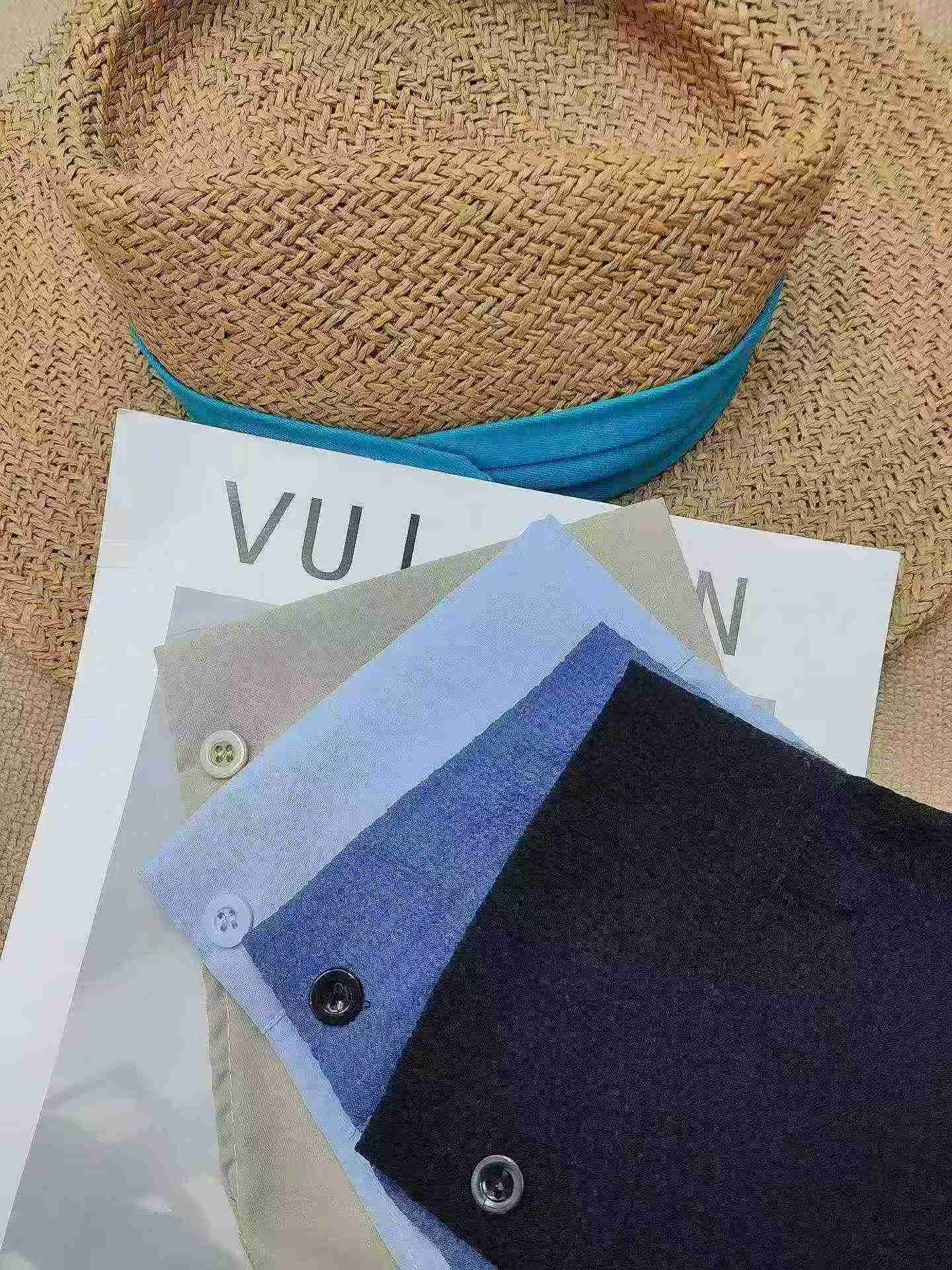 189 Pcs Solid Casual Loose Couple Long Sleeve Shirts - Image 9