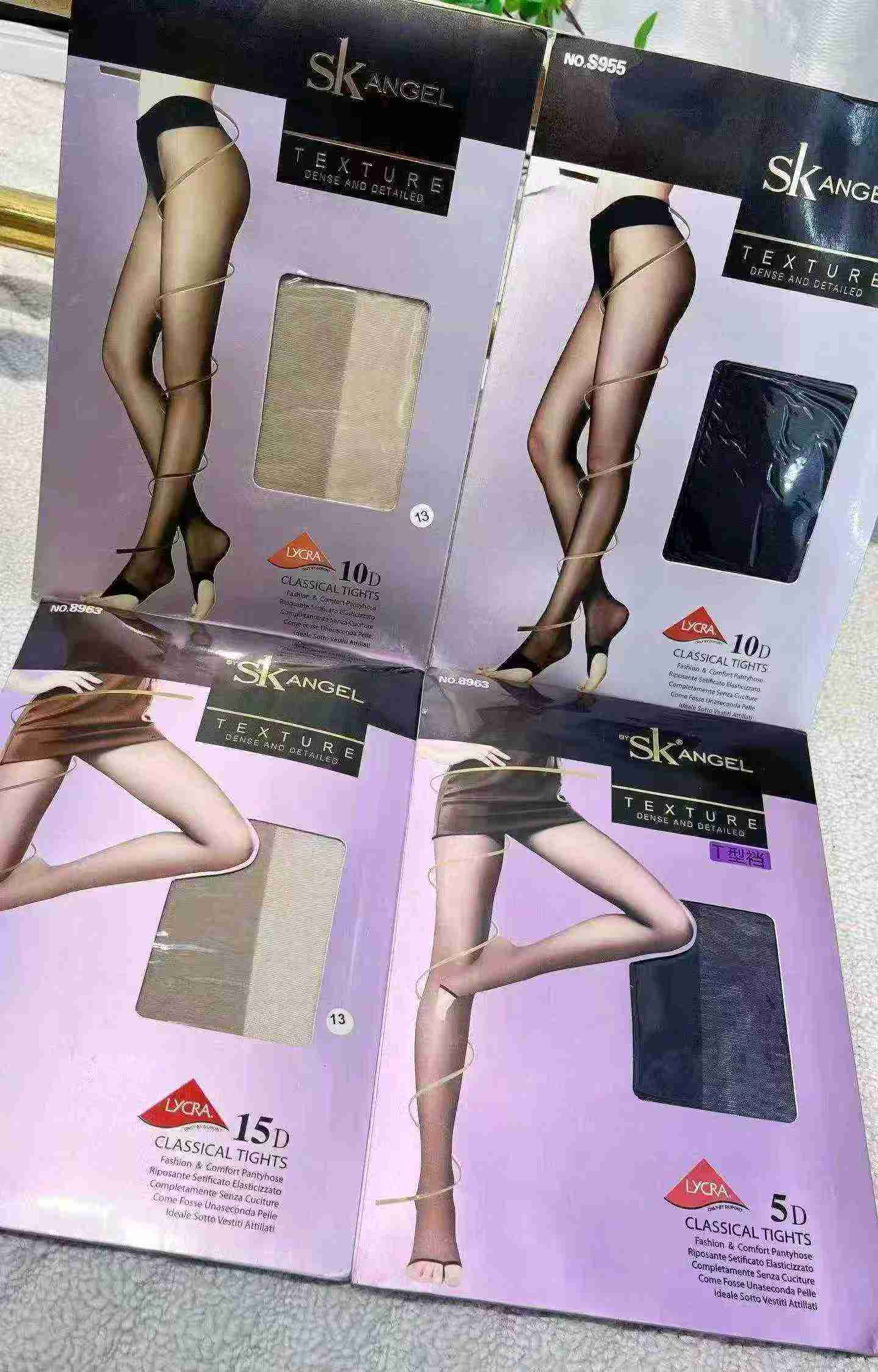 About 2100 Pcs Women's Ultra-thin Pantyhose - Image 3