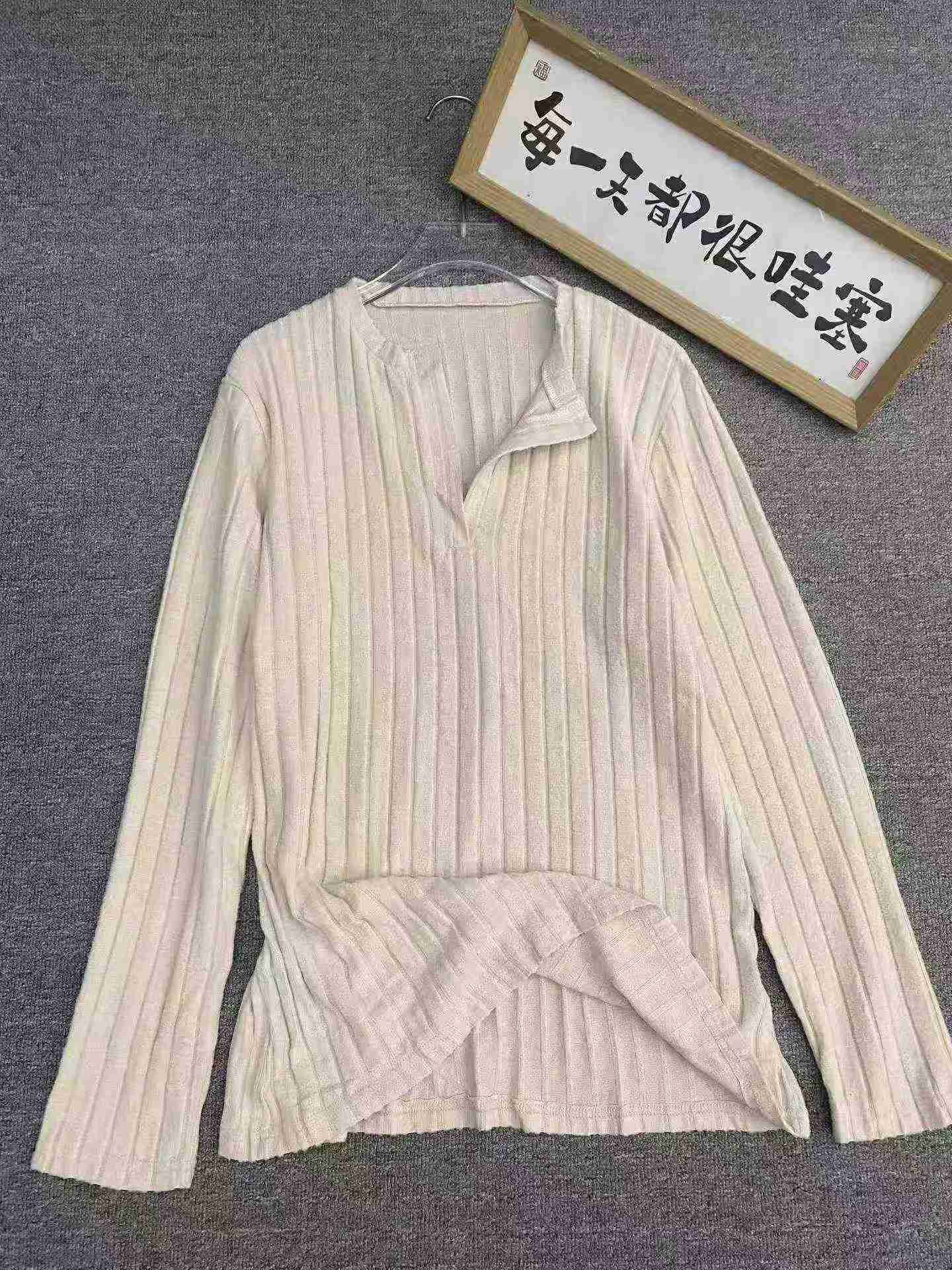 French Style Ribbed Long Sleeve Tops, 139 Pieces - Image 4
