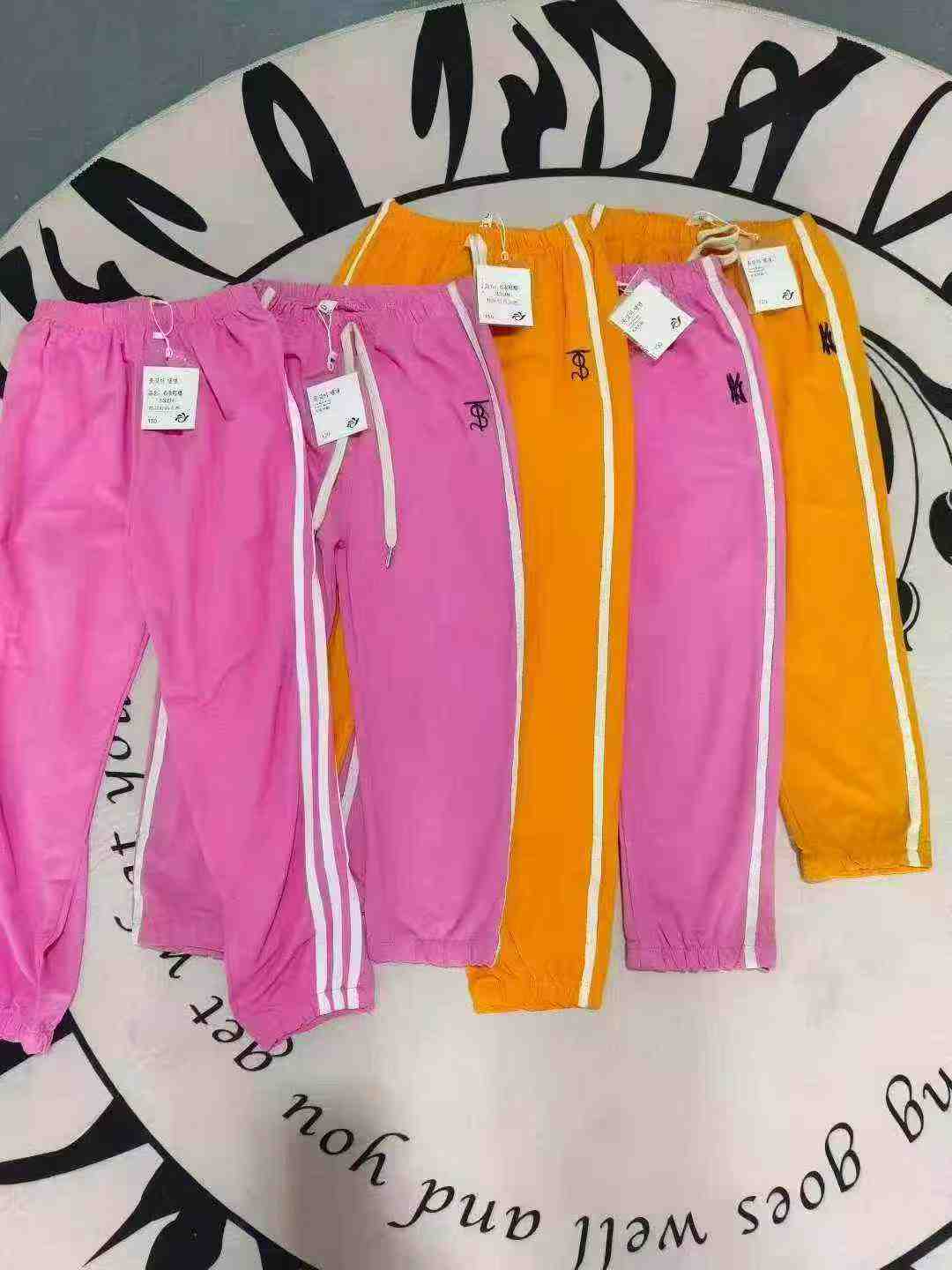 About 350pcs Boys Girls Thin Cotton Cuffed Casual Pants - Image 4
