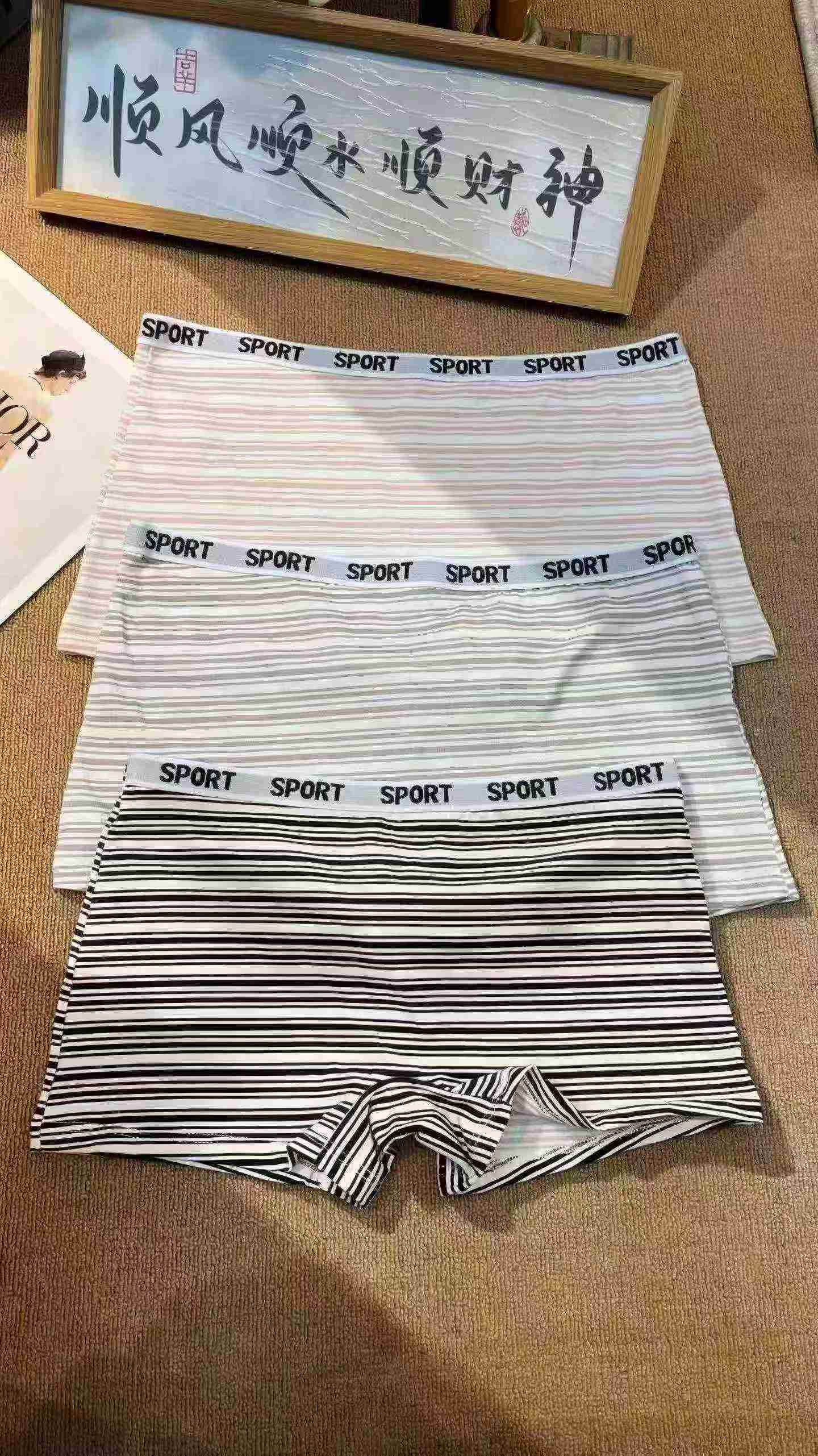 Around 1400pcs Women's Cotton Boxer Briefs Clearance - Image 2