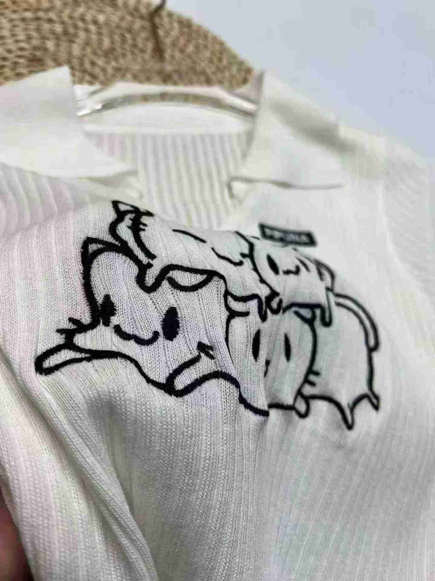 Women's Sexy Cropped Collar Knit Short Sleeve Tops, Embroidered White, About 1480 Pieces, One Size - Image 3