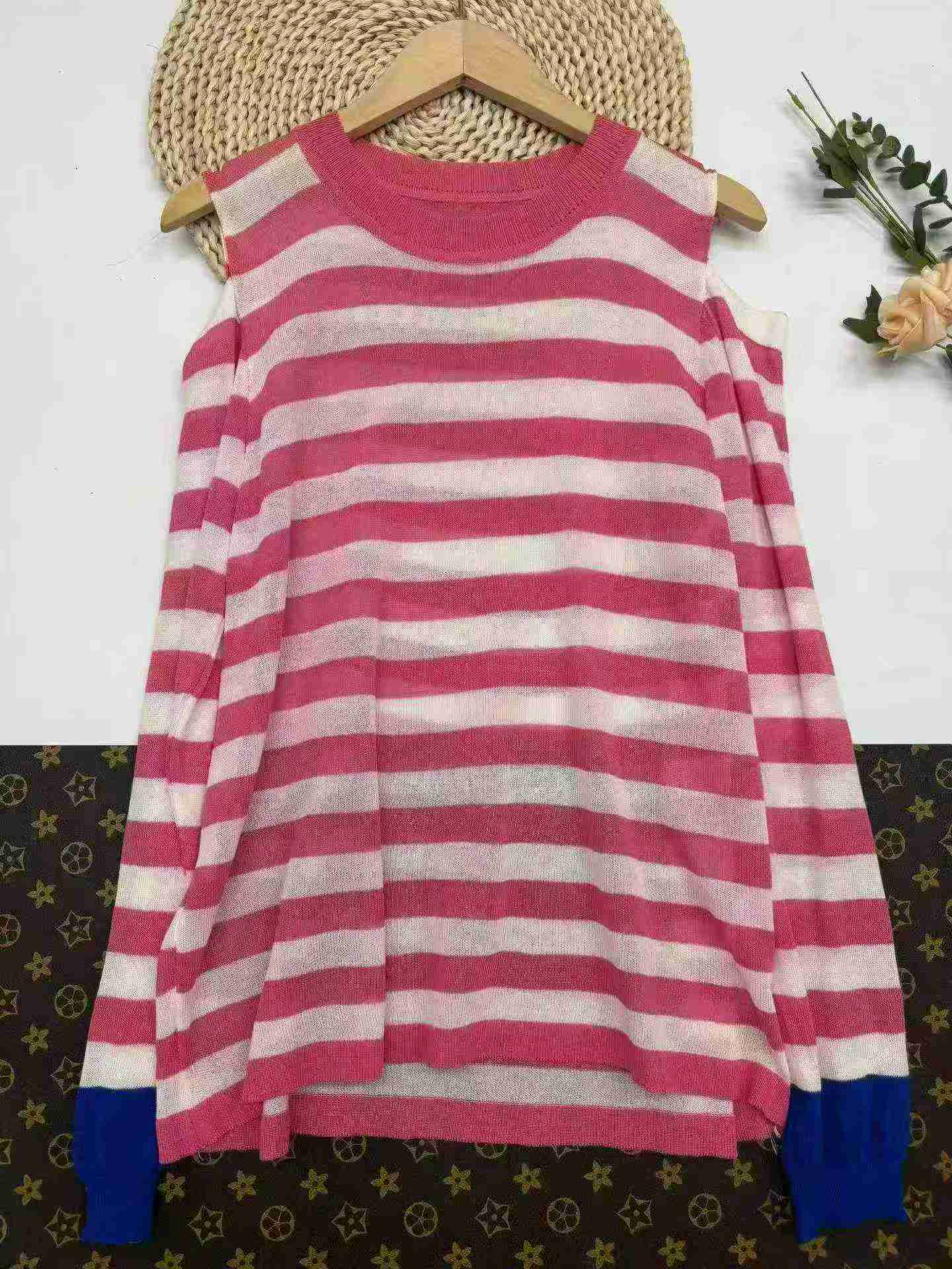 Off-shoulder Loose Striped Knit Tops, About 600 Pieces - Image 3