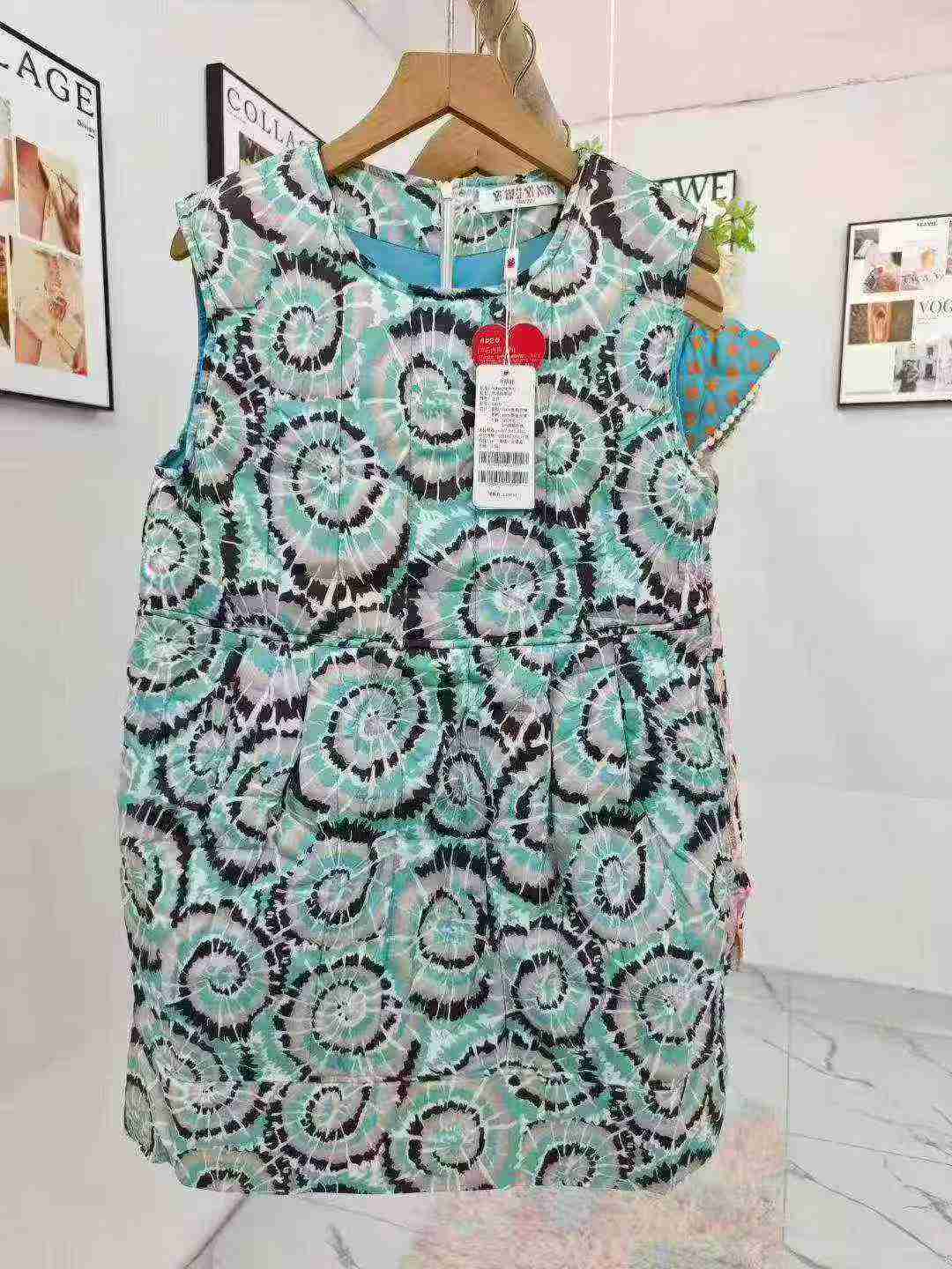 About 100 Pcs Kids Wool Warm Skirts, Two Brands, Sizes 110-160 - Image 4