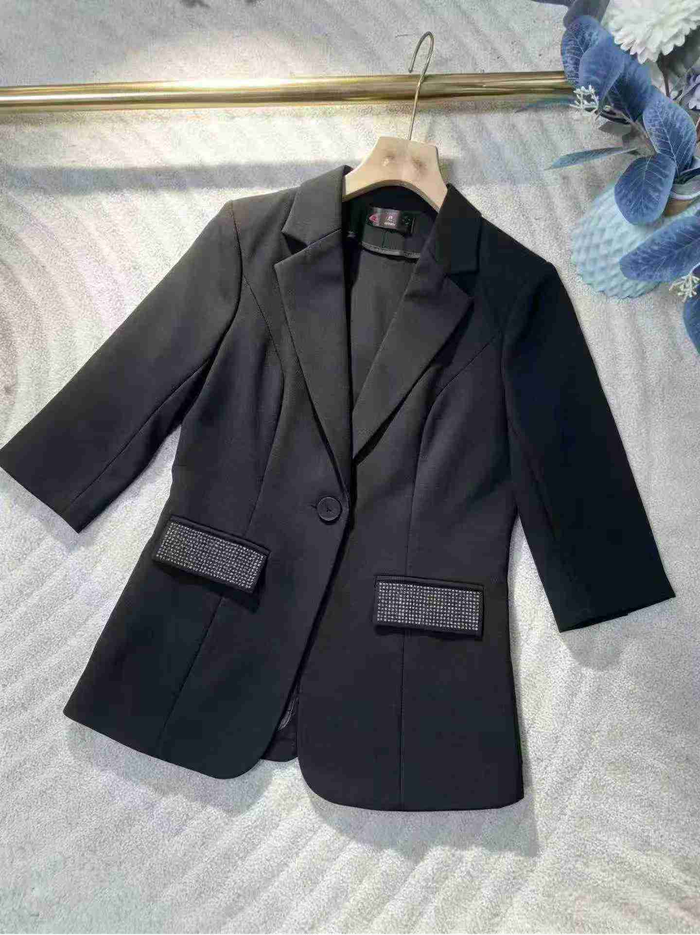 Clearance High Quality Professional Suits About 160 Pieces - Image 5