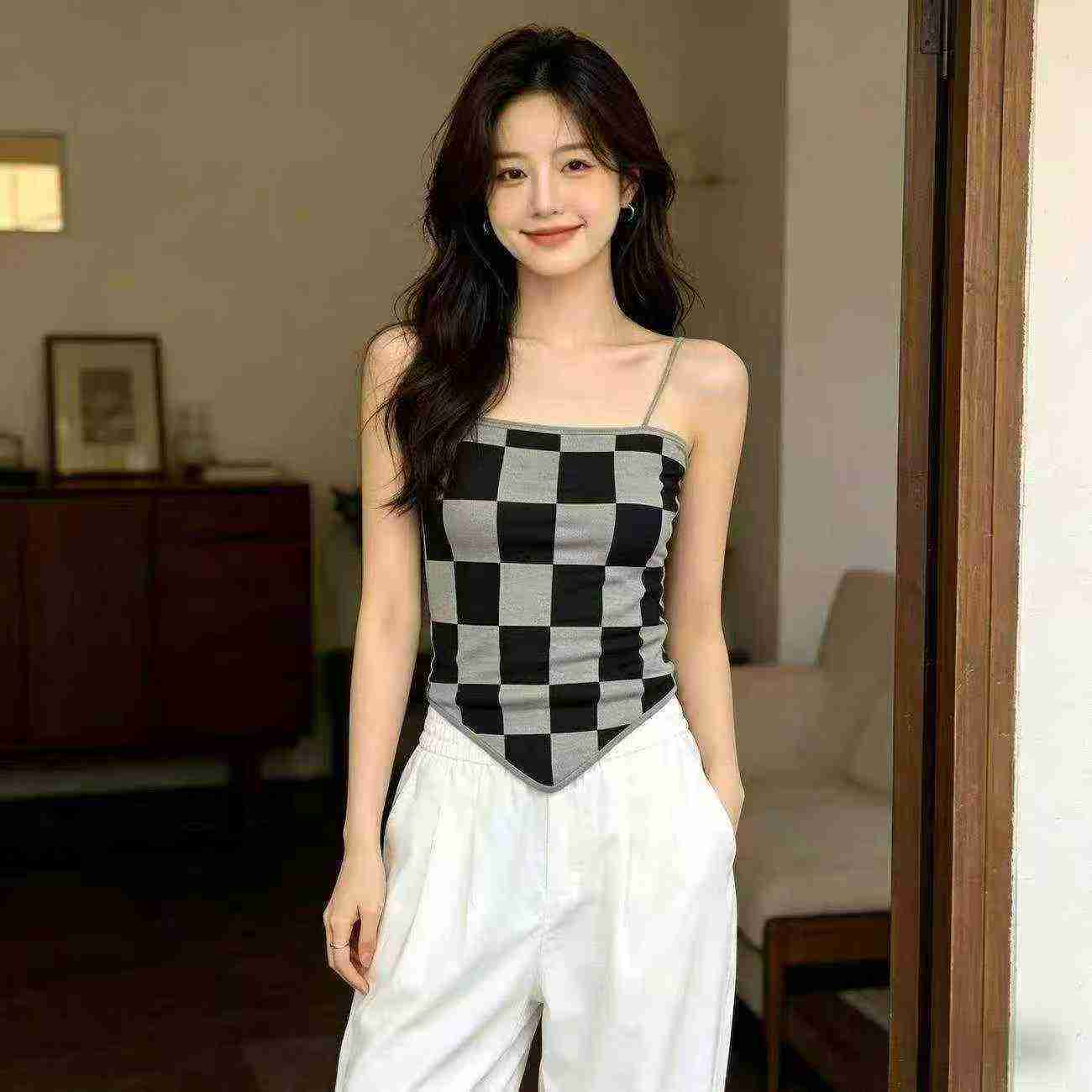 208pcs Sexy Knit Cami Vests One Size Mixed Colors - Image 3