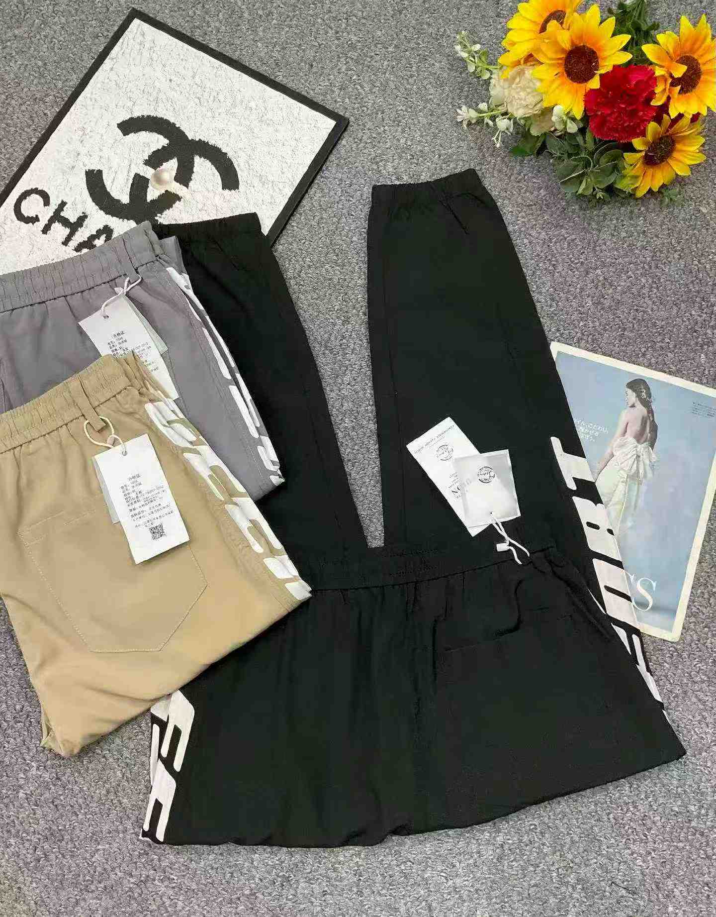 New Spring Summer Men's Korean Style Casual Elastic Waist Cuffed Long Pants 5294 Pieces - Image 4