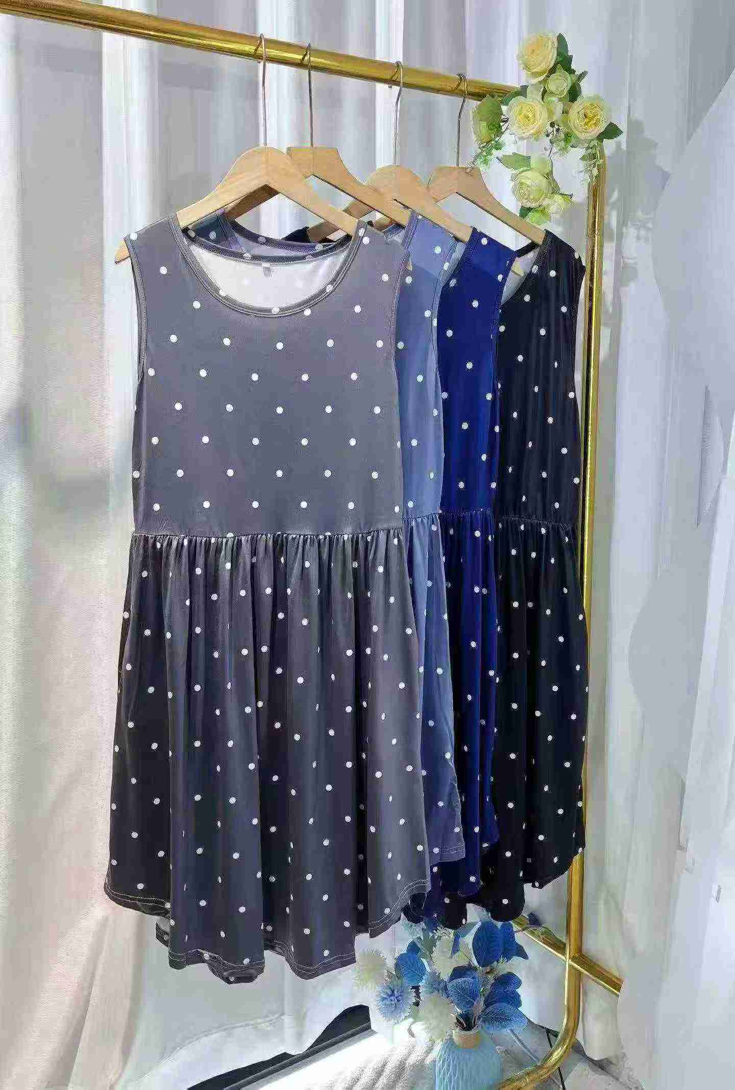 Approx 170 Pieces Plus Size Polka Dot Sleeveless Tank Dress - Image 7
