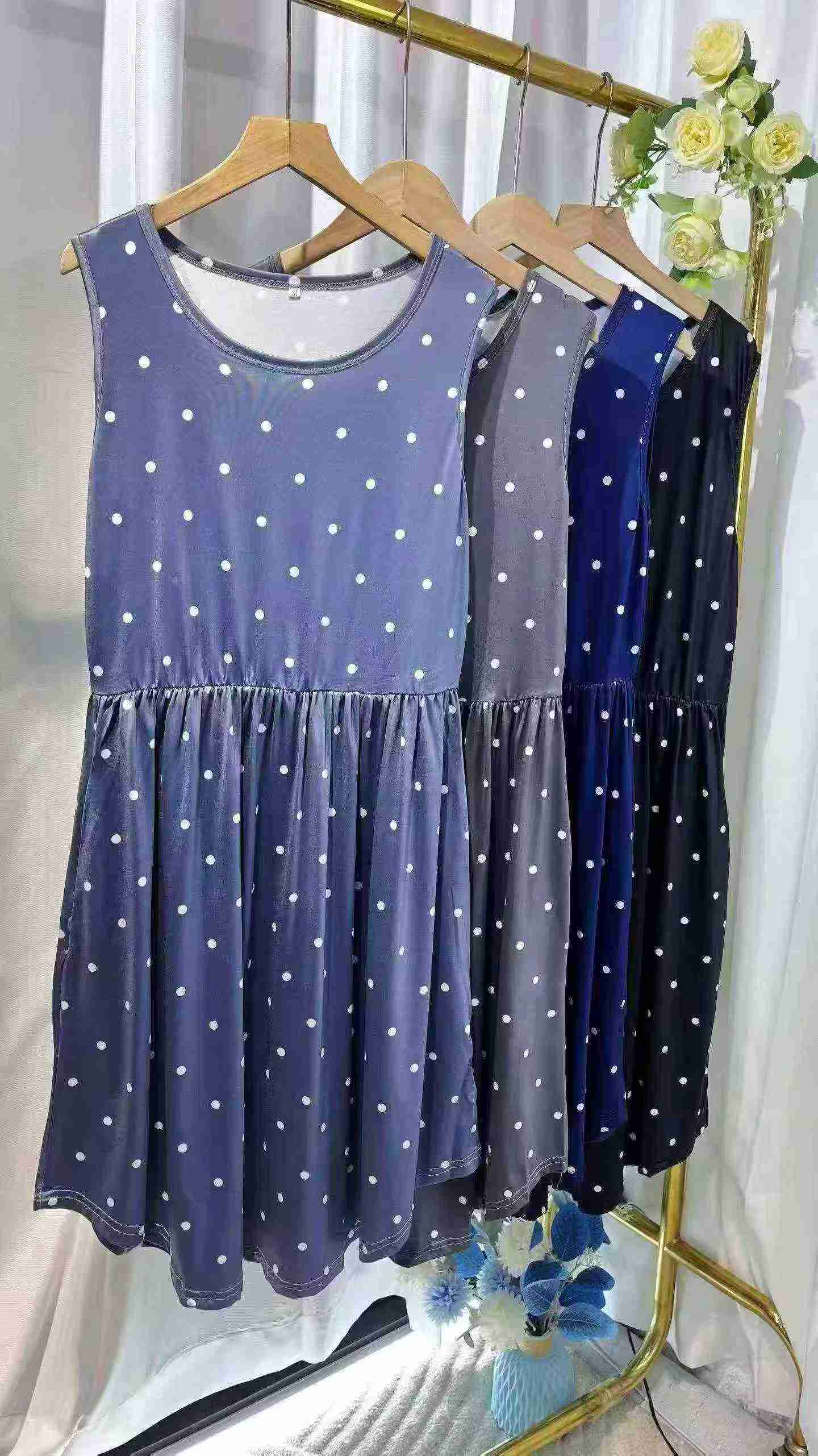 Approx 170 Pieces Plus Size Polka Dot Sleeveless Tank Dress - Image 8