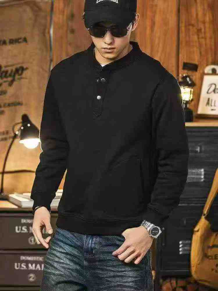 Liquidación: Aproximadamente 200 piezas de sudaderas vintage con forro de felpa - Image 8