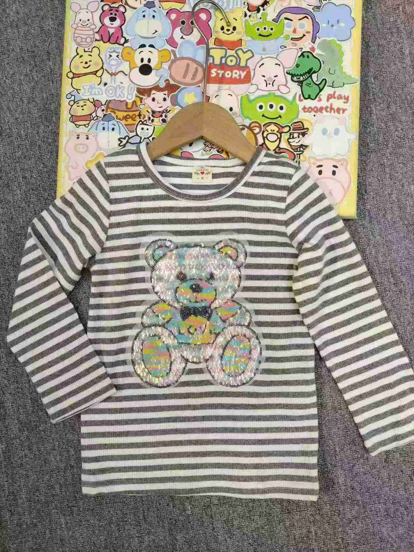 382 Piezas de Camisetas Infantiles de Manga Larga a Rayas de Estilo Coreano - Image 6