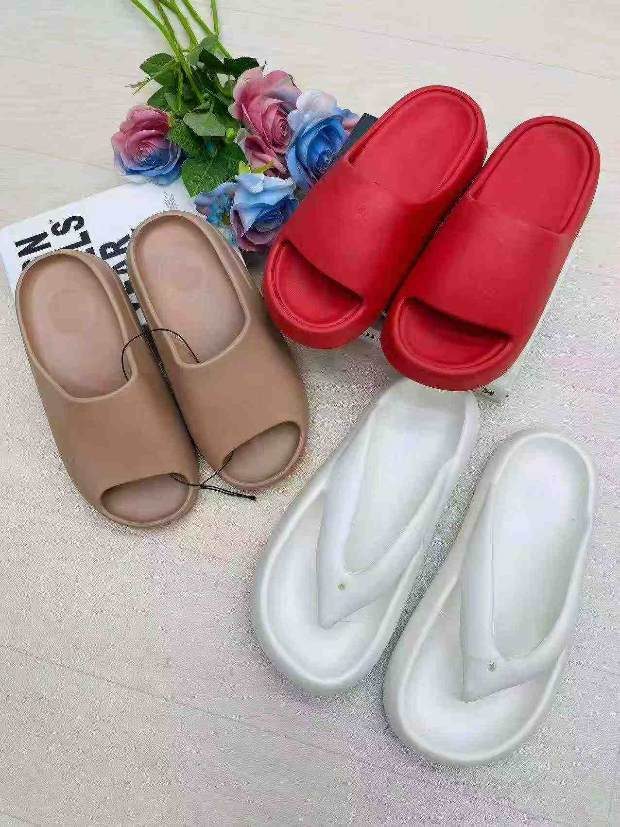 1299 Pares de Zapatillas de Casa de Liquidación con Empaque Individual - Image 9