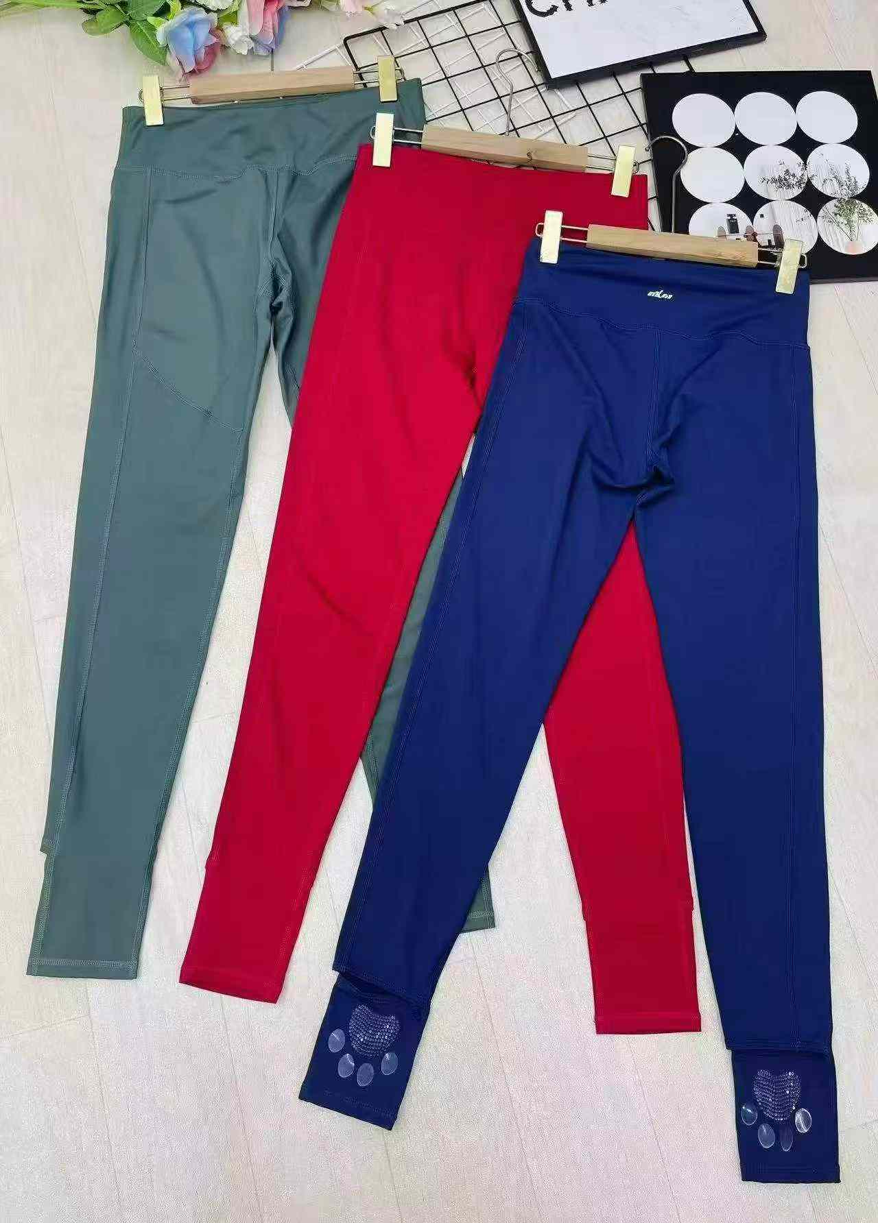 Pantalons de yoga sportifs en spandex de marque, liquidation de 2740 pièces - Image 6