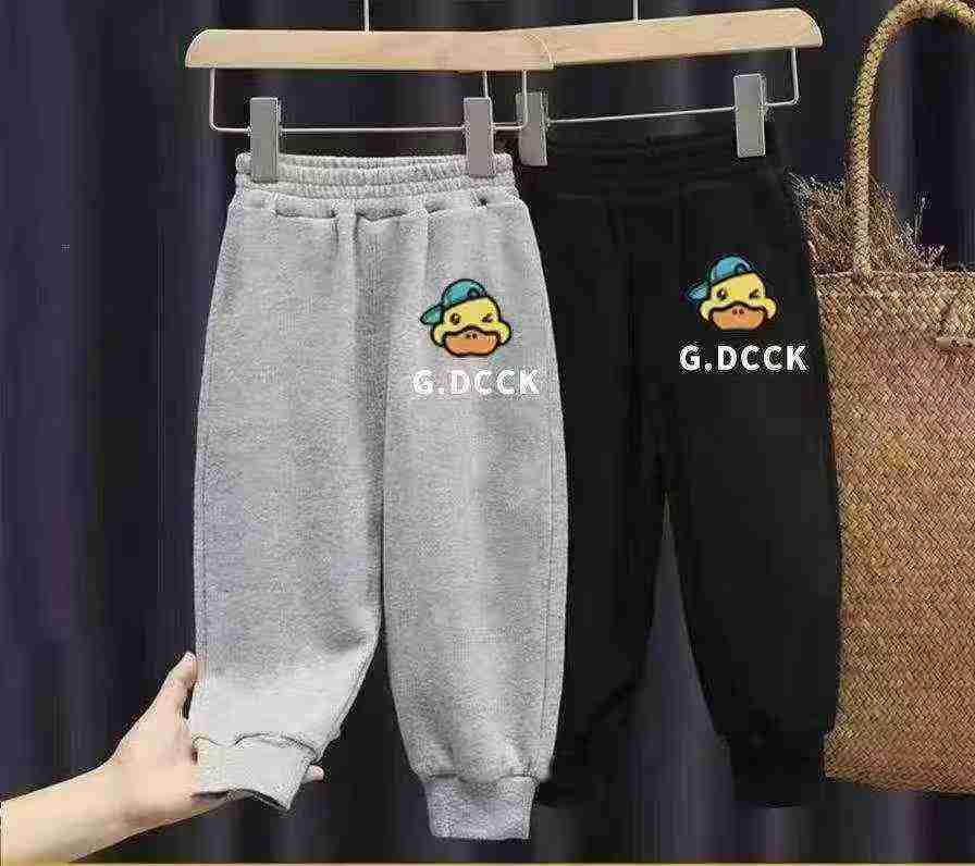 Pantalones de sudadera casuales para niños, alrededor de 2300 piezas - Image 3