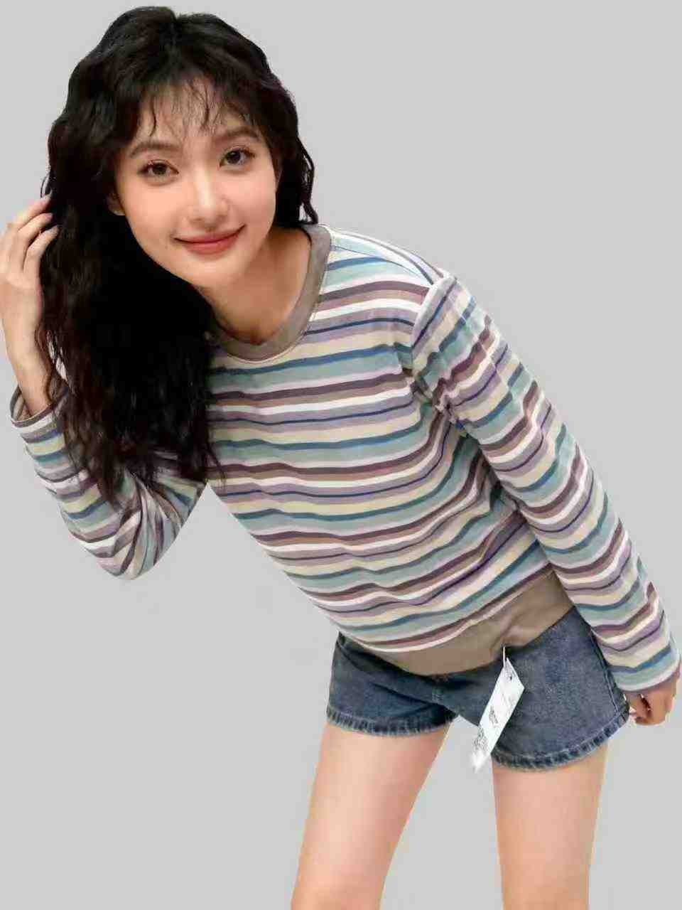 Atasan Lengan Panjang Leher Bulat Trendi Motif Garis Pelangi, Sekitar 1500 Potong - Image 5