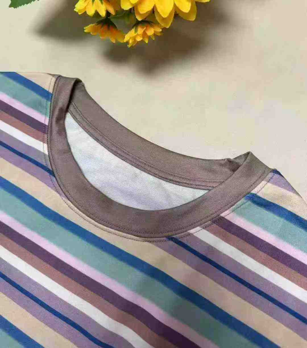 Atasan Lengan Panjang Leher Bulat Trendi Motif Garis Pelangi, Sekitar 1500 Potong - Image 8