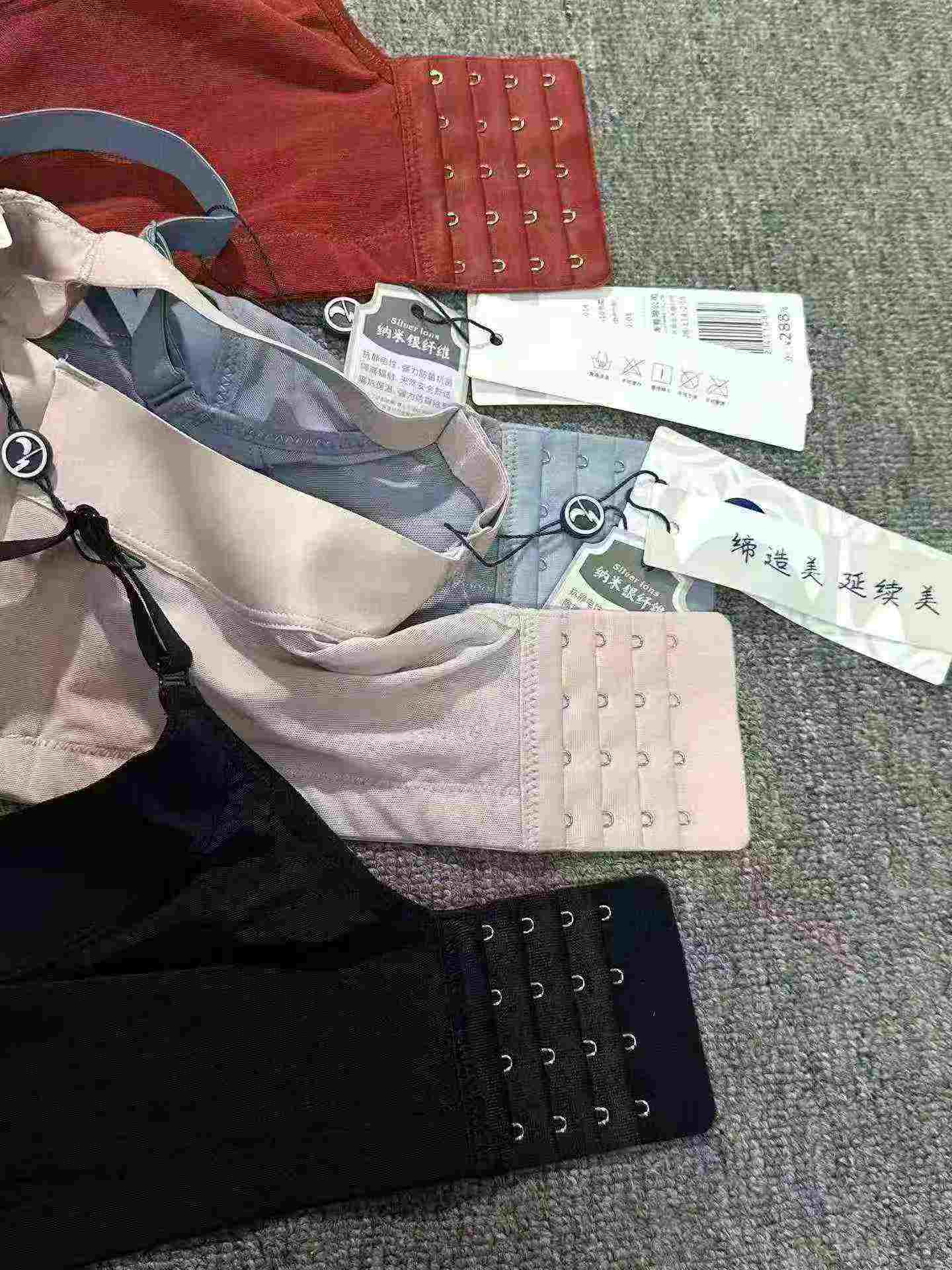 Around 600pcs Whole Collection Women Bras Wholesale - Image 3
