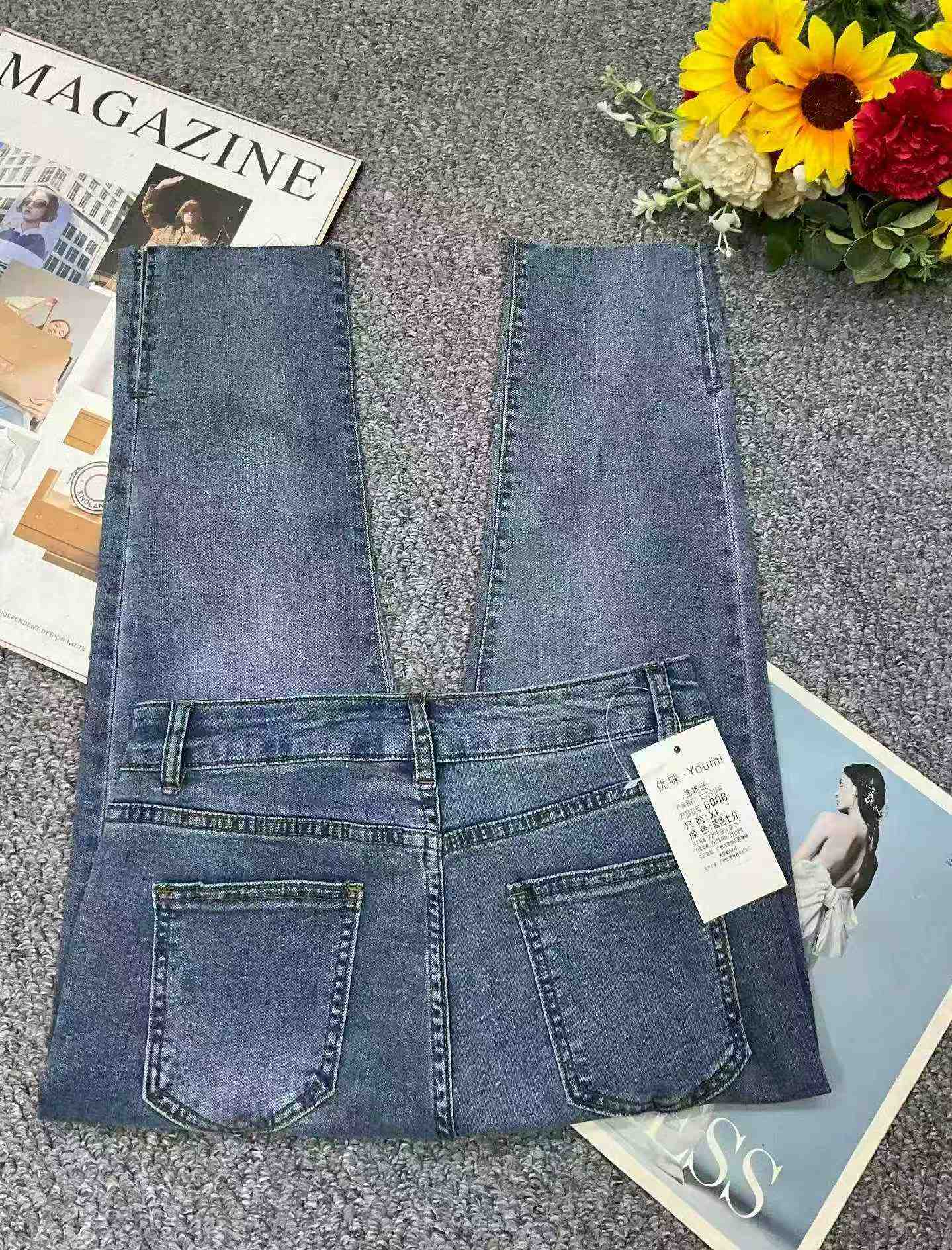 New Vintage Slit Design Jeans for Spring Summer, About 280 Pieces - Image 3