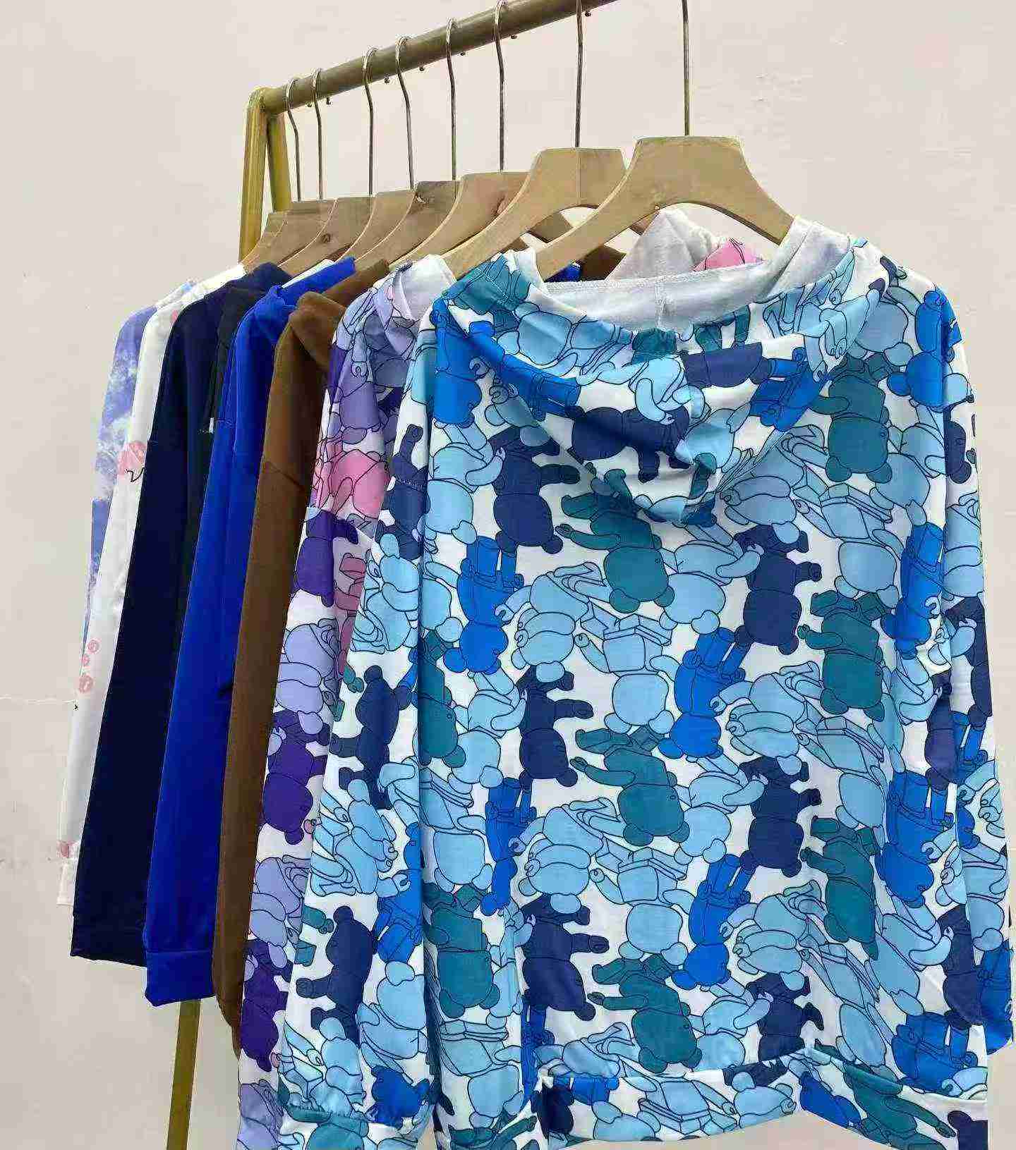 192 Pcs Casual Printed Embroidered Hoodie Coat - Image 7