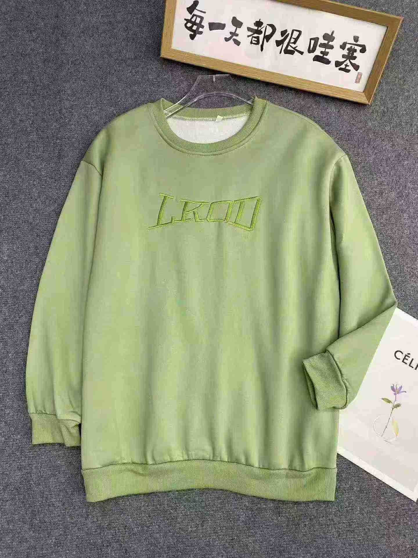 Loose Lazy Style Fleece Sweatshirts 237 Pieces - Image 4