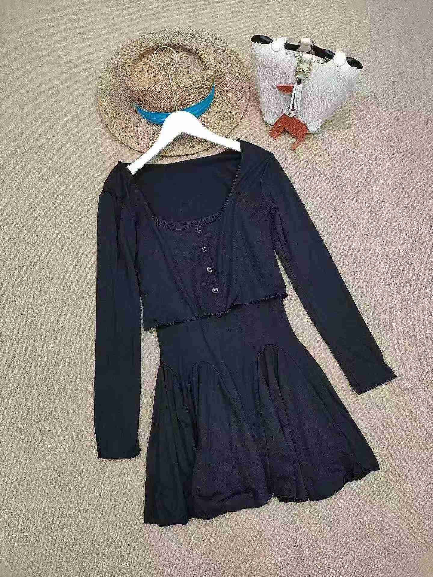 202 Sets Sexy Petite Spaghetti Strap Dress & Coat Two Piece Set - Image 5