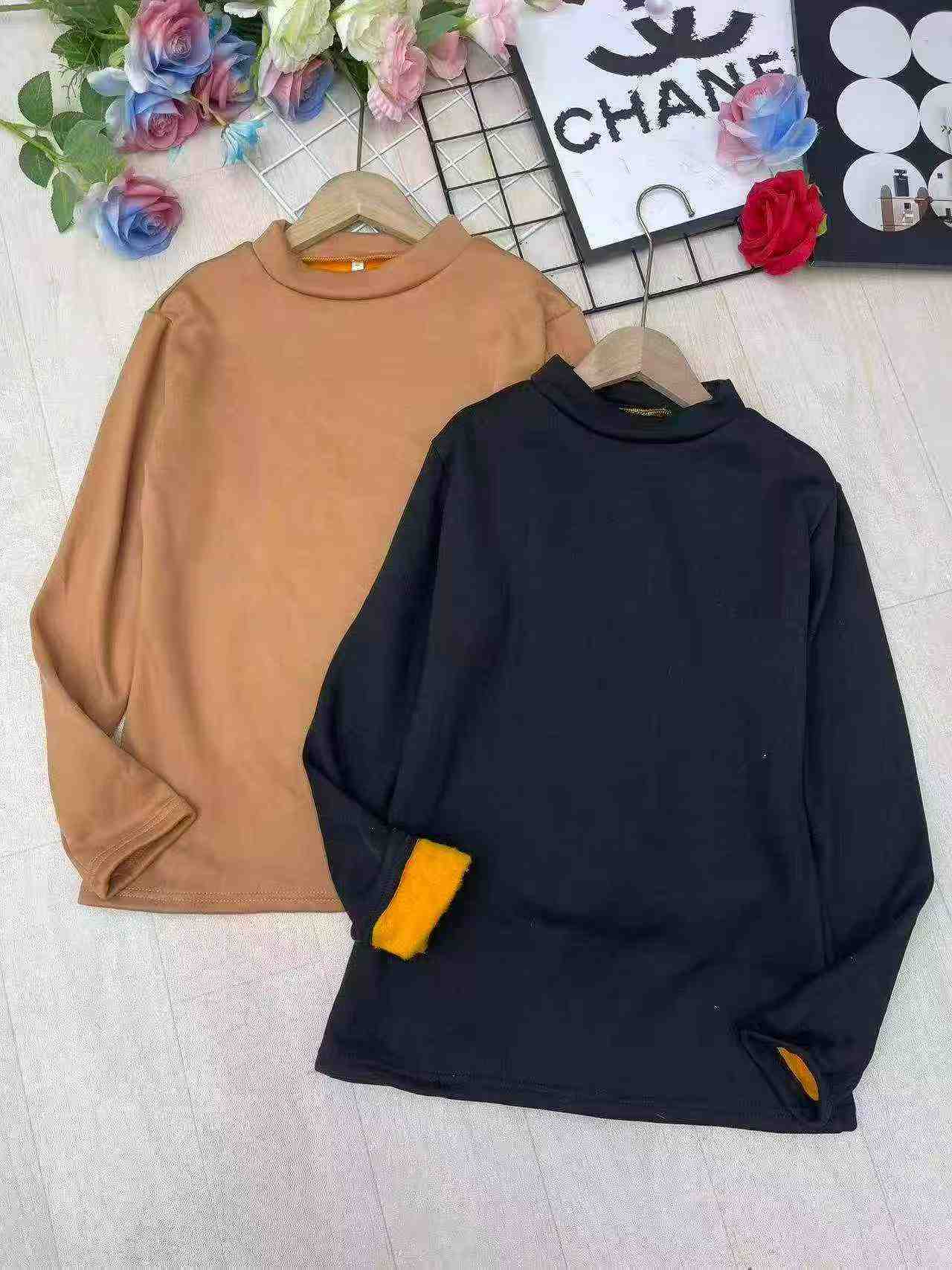 363 Pcs Fleece Lined Base Tops for Big Kids - Image 5